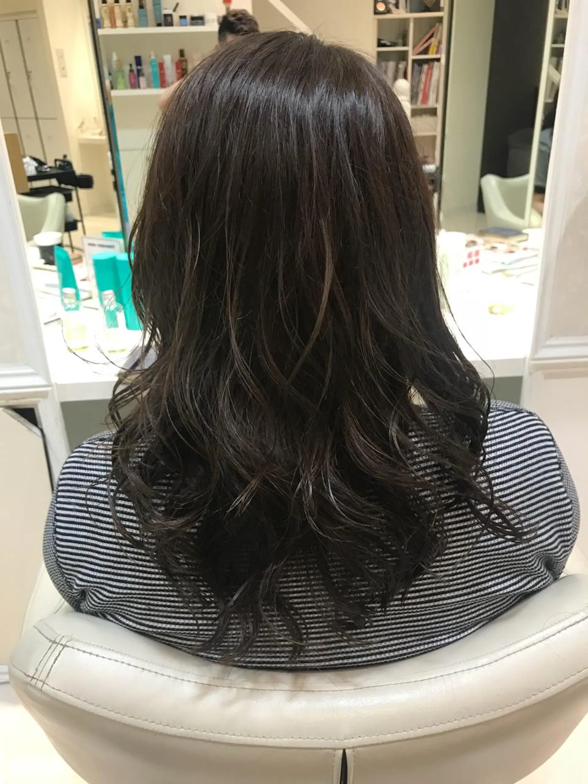 ミディアム カラー 透明感カラー イルミナカラー 【店長】石川 【メンズ特化】のヘアスタイル