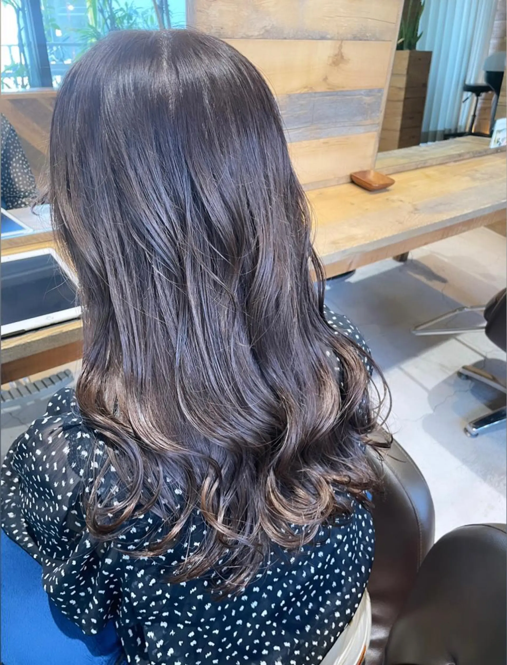 ロング カラー パーマ ヘアアレンジ キッズ maho🤍透明感 カラー/顔周りcutのヘアスタイル