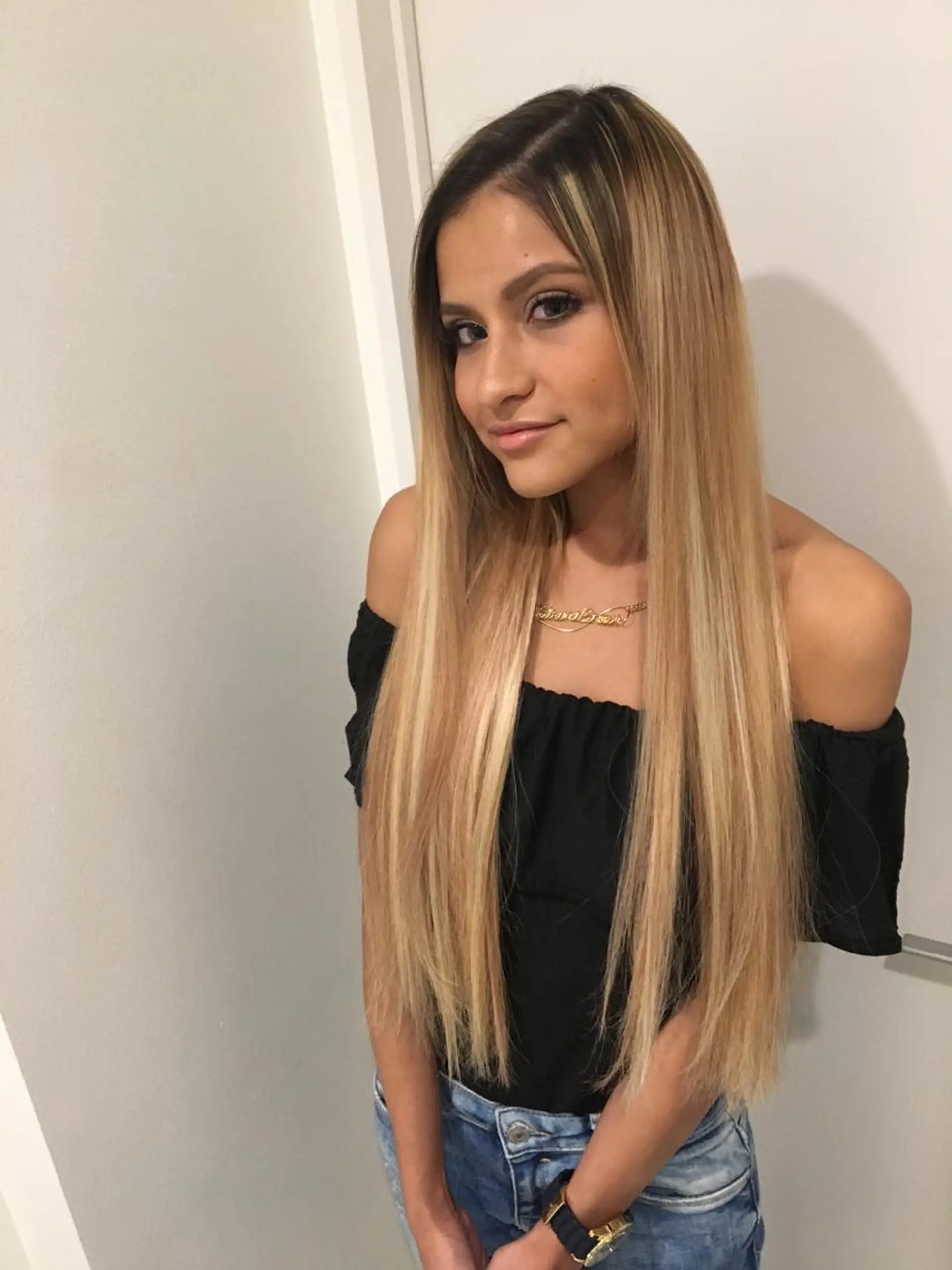 ロング エクステ 🌈評価No.1🌈 艶髪カラー❌エクステのヘアスタイル