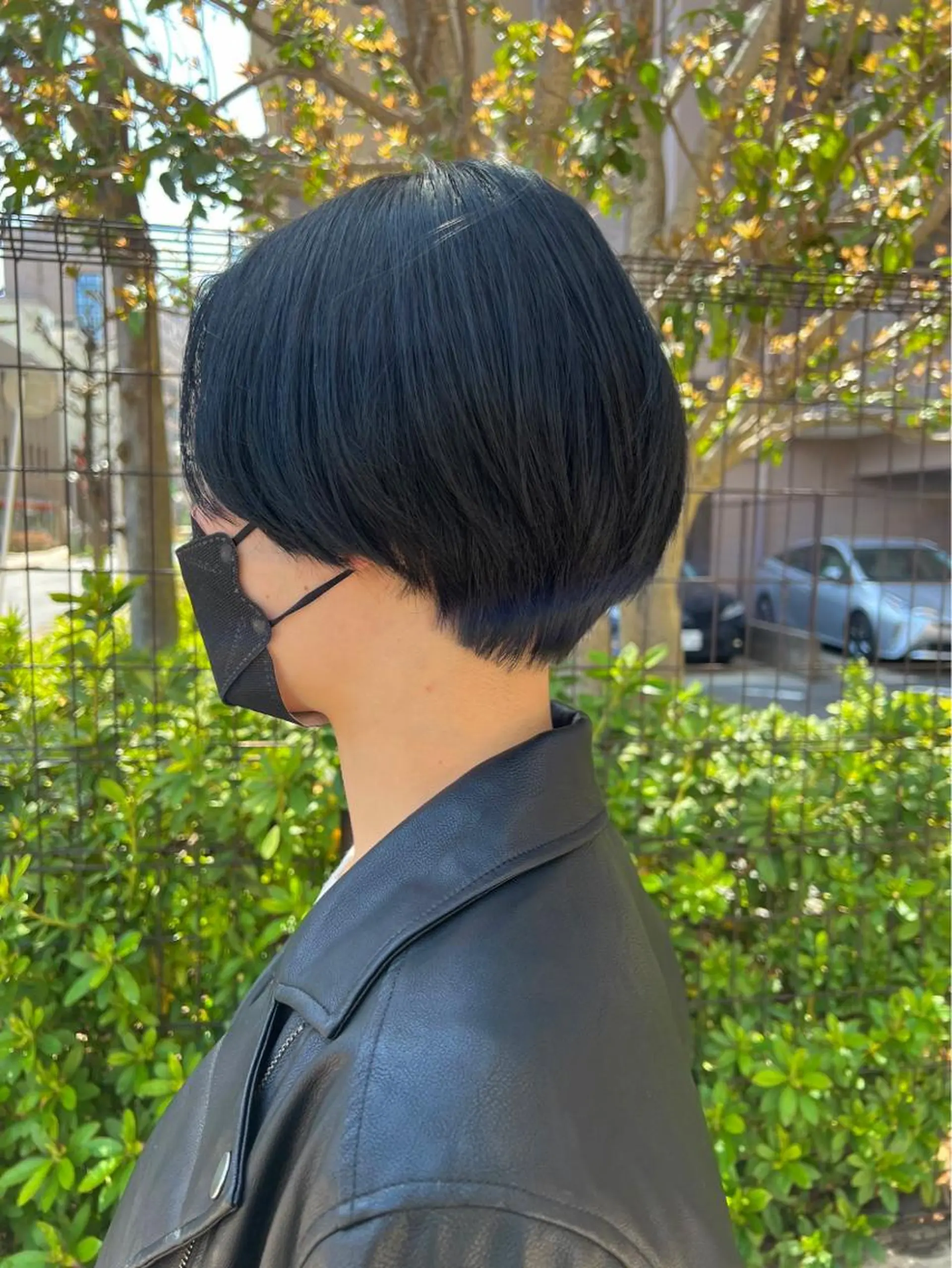 ショート カラー 黒髪 ブルーカラー ブルーブラック ブリーチ／ヘアセット 🪞🌙minamiのヘアスタイル