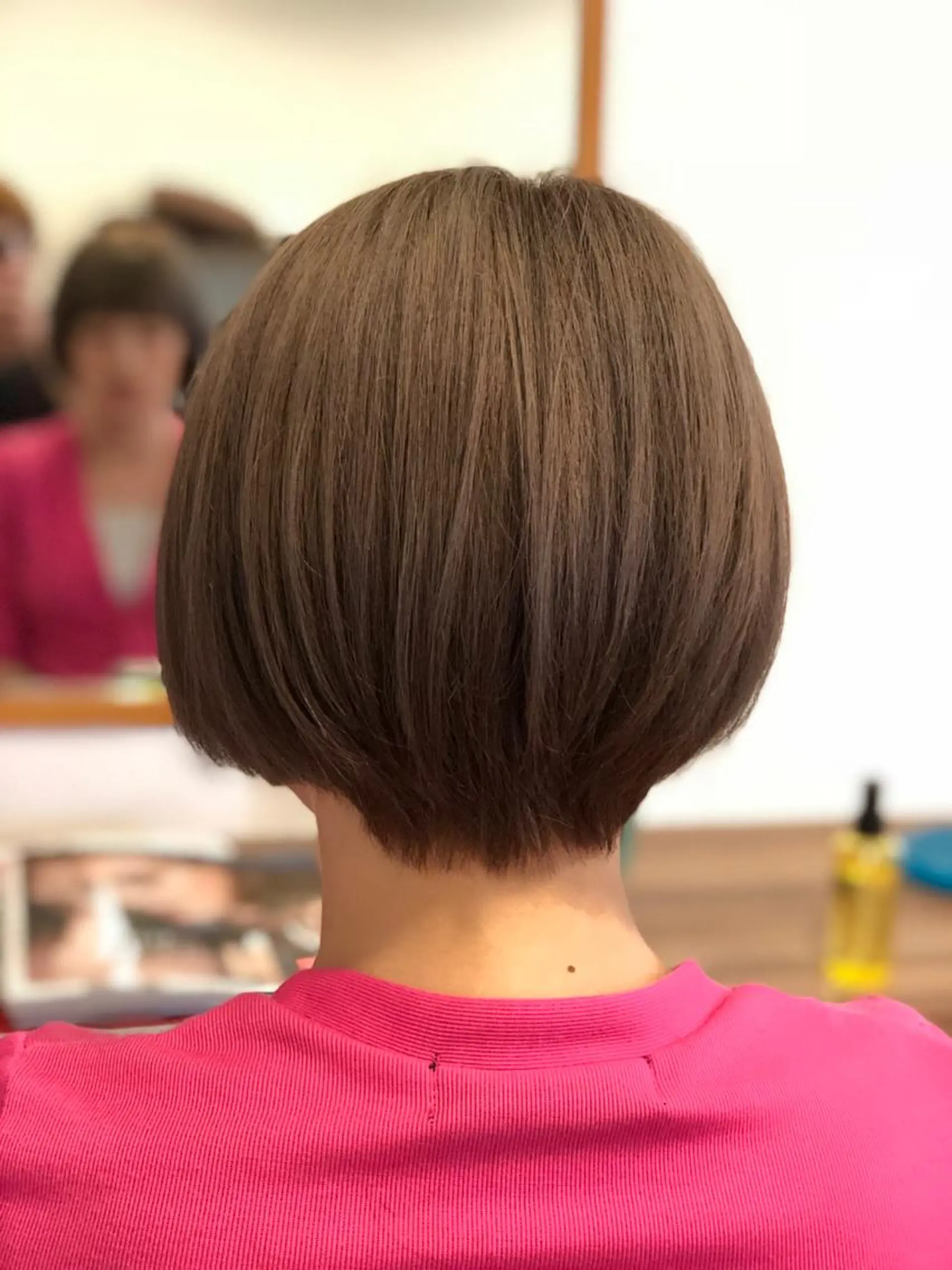 ショート カラー ショートボブ ベージュカラー 透明感カラー ダブルカラー ハイトーンカラー ヘアカラー トリートメント ヘッドスパ 美髪矯正 🌈髪質改善 山下のヘアスタイル