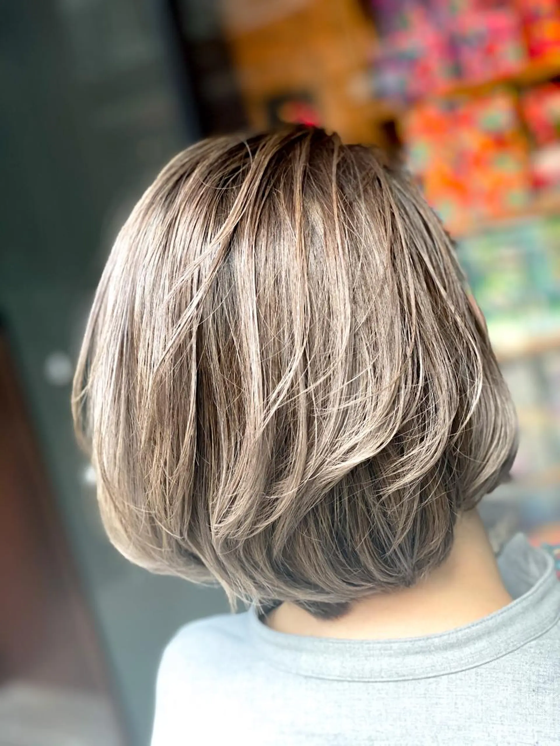 ショート カラー グラデーションカラー ハイライトカラー ハイライト THINK SHOP KANTAのヘアスタイル