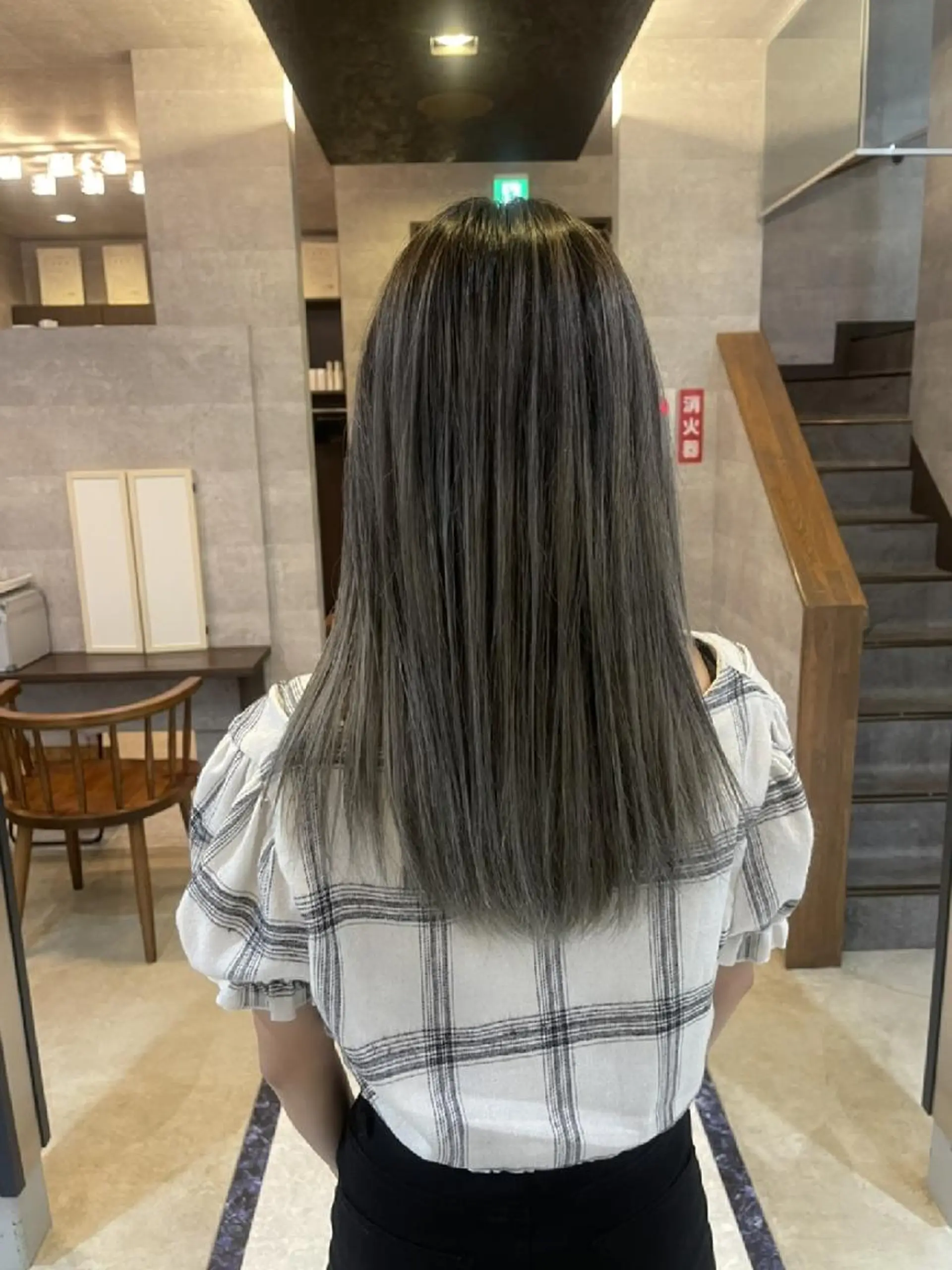 カラー バレイヤージュ 浅野  勇貴のヘアスタイル
