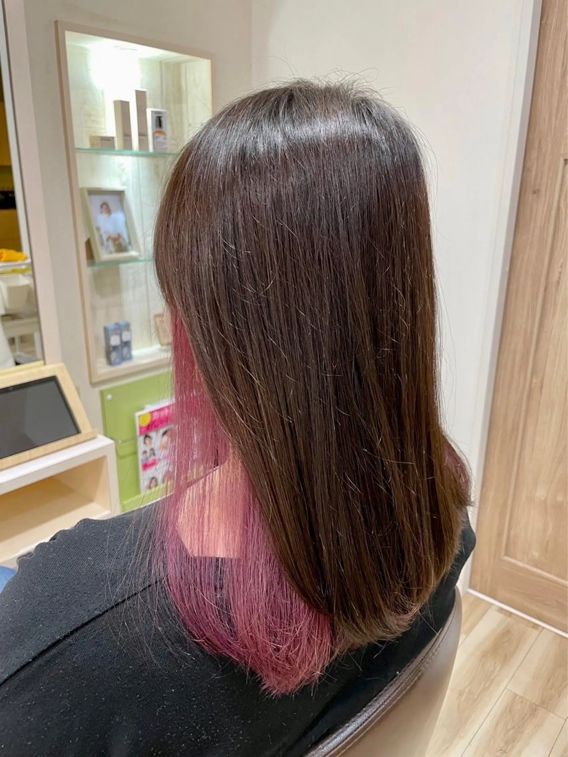 セミロング カラー 🍎佐藤 成美🍎のヘアスタイル