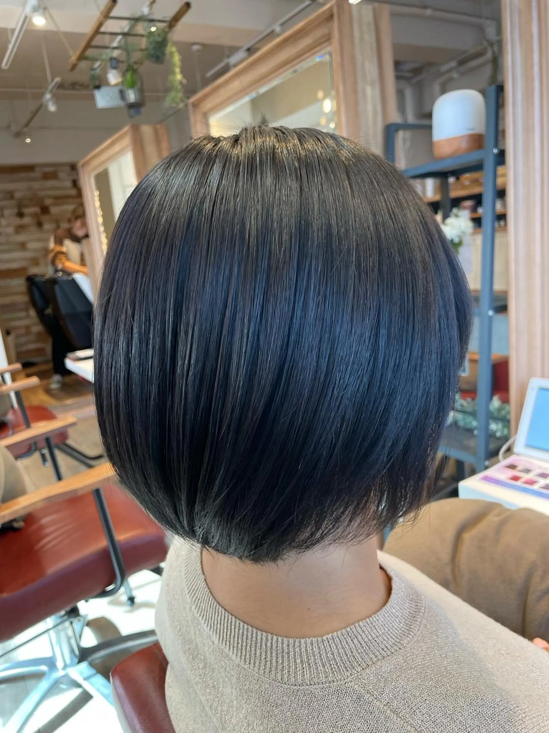 ショート カラー ✨横須賀髪質改善✨️ 加藤 百音のヘアスタイル