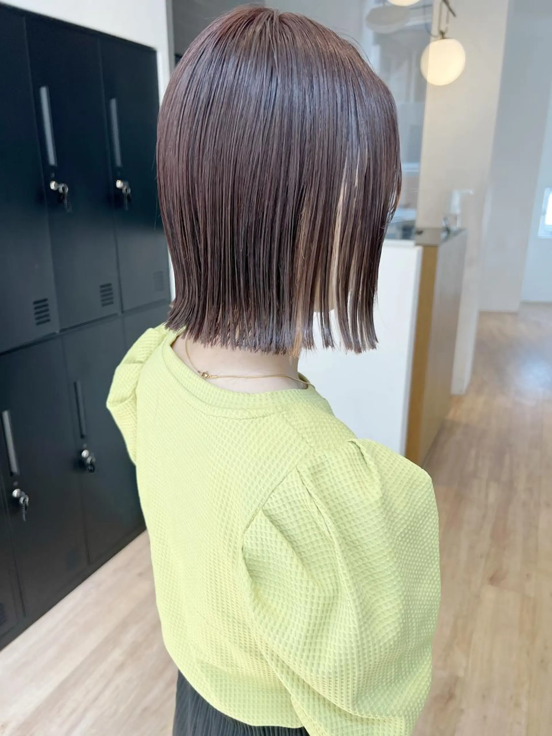 ミディアム カラー 切りっぱなしボブ 透明感カラー グレージュ ボブ 切りっぱなしボブ/ ショート/カエ🌛のヘアスタイル