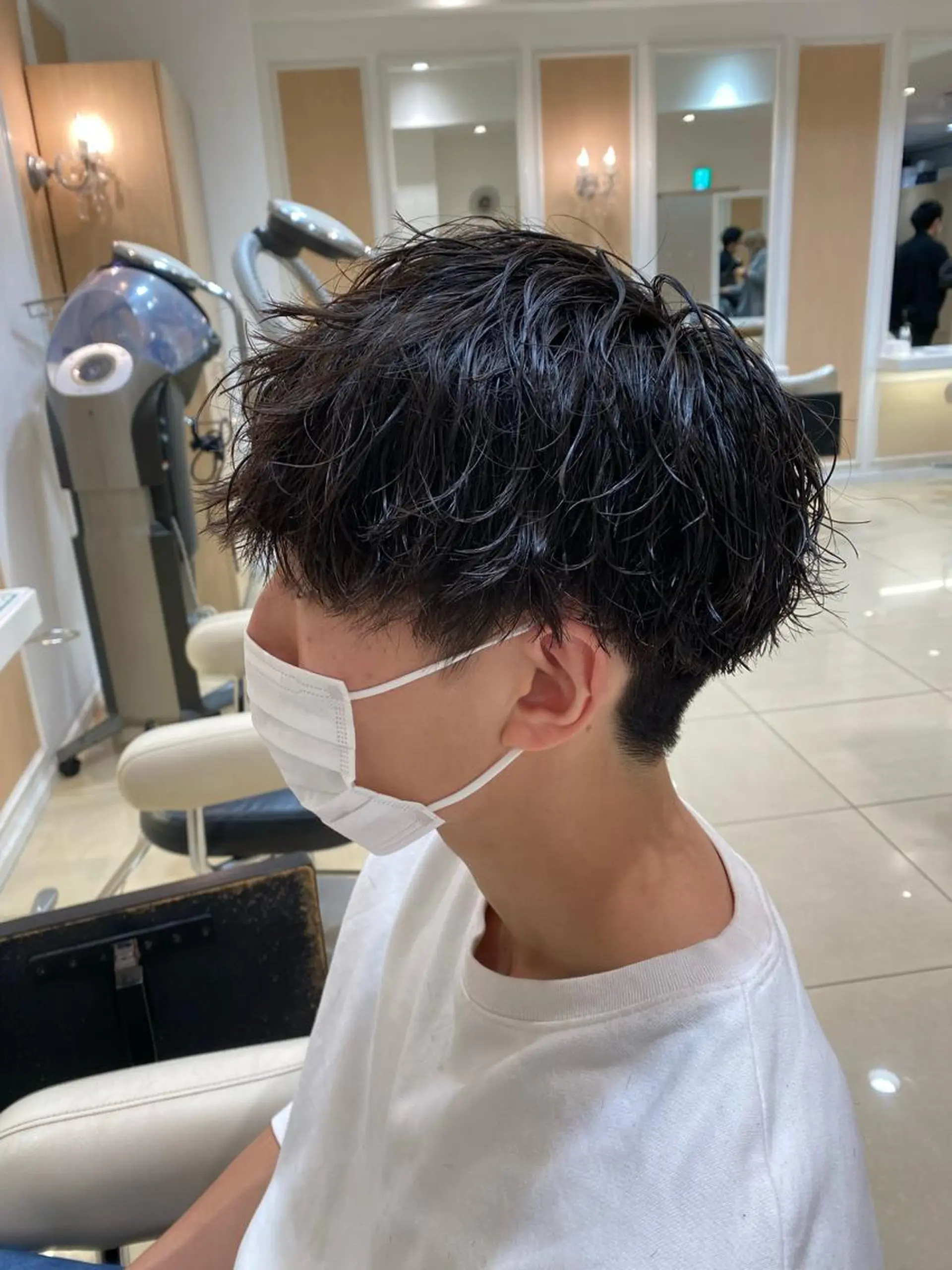 ショート パーマ メンズ カット パーマ メンズ特化型美容師 栗山勇人のヘアスタイル