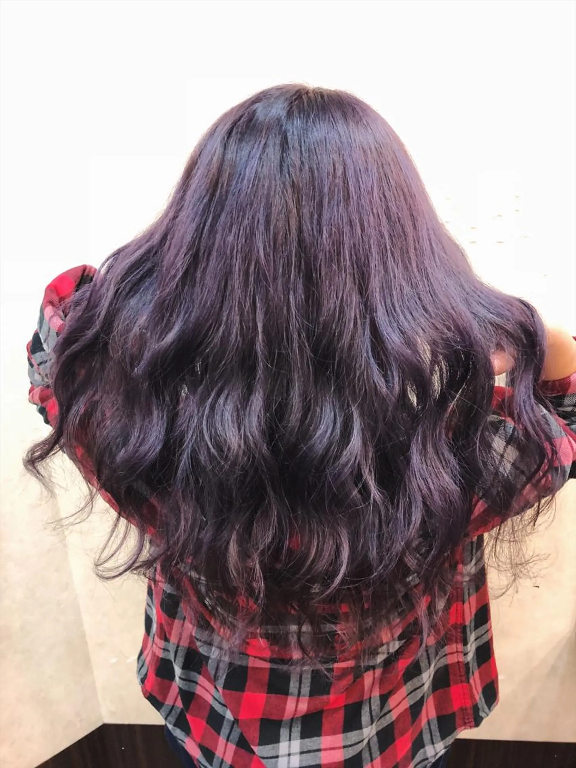 ロング カラー パープルカラー 韓国ヘア🤍髪質改善 🇰🇷AKANEのヘアスタイル