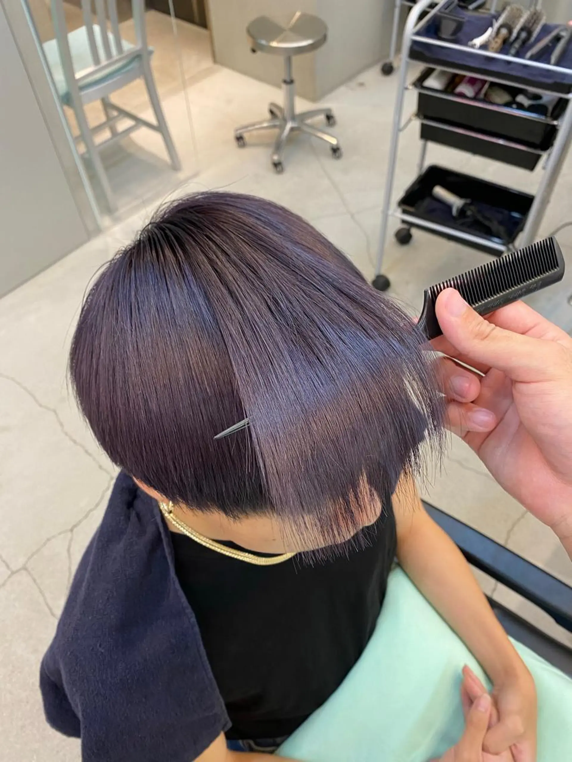 ショート カラー メンズ メンズブリーチ マッシュ ブリーチ ブルーカラー ブルーバイオレット カット ヘアカラー トリートメント 普通の美容室じゃない ‼️/若林のヘアスタイル