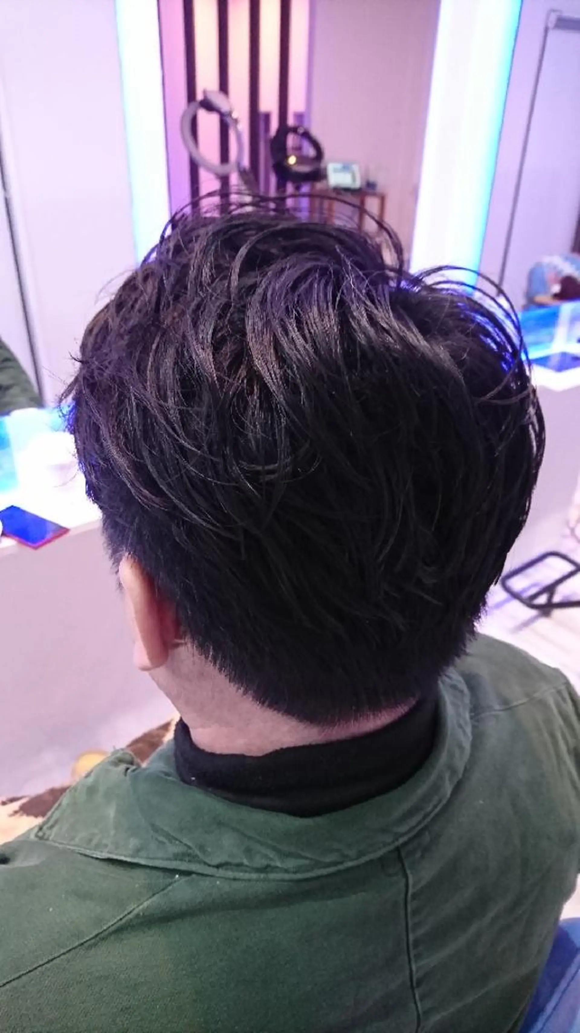 ショート メンズ メンズパーマ ツーブロック 中嶌 健一のヘアスタイル