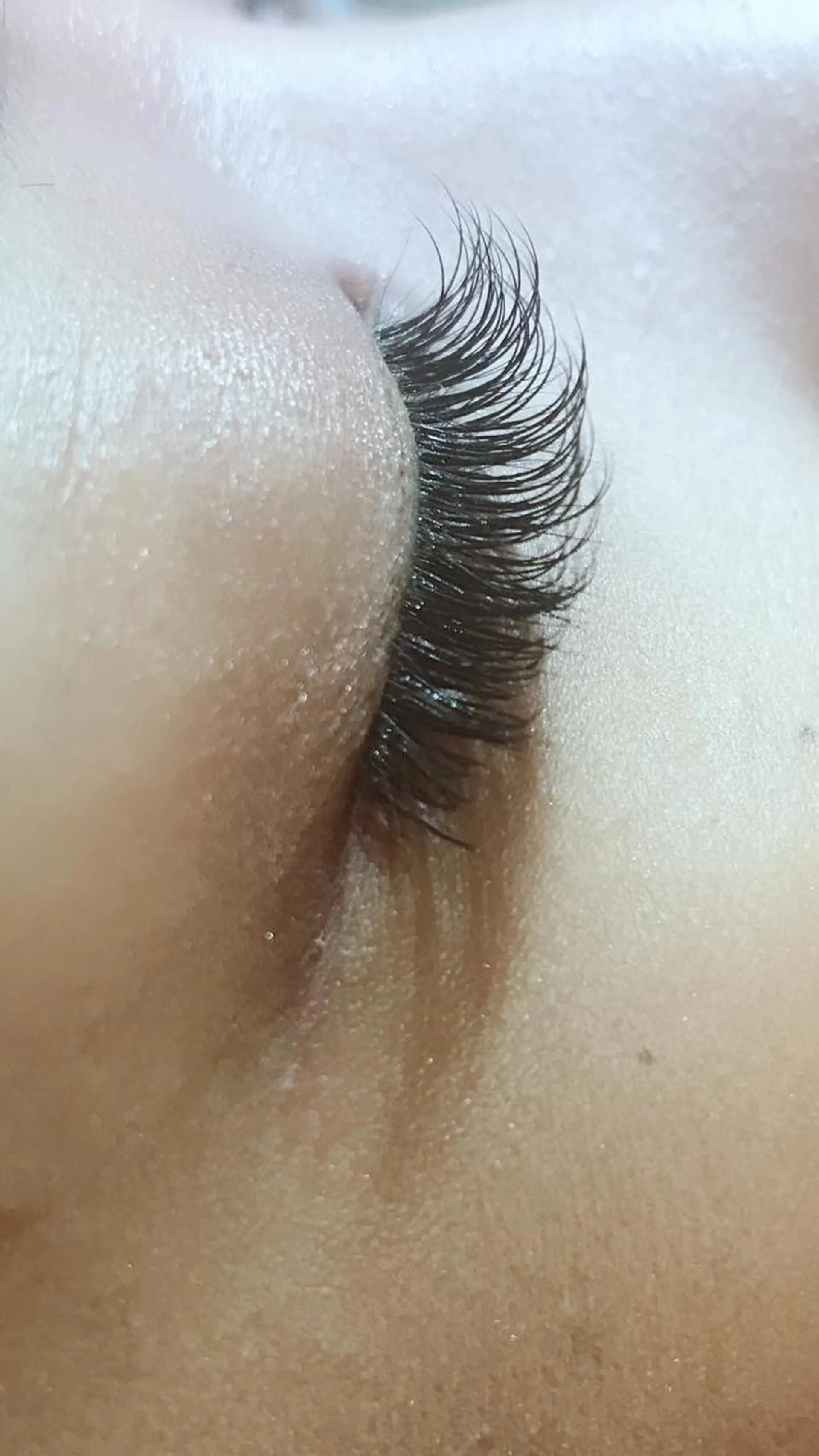 マツエク・マツパ リン リンのネイルデザイン