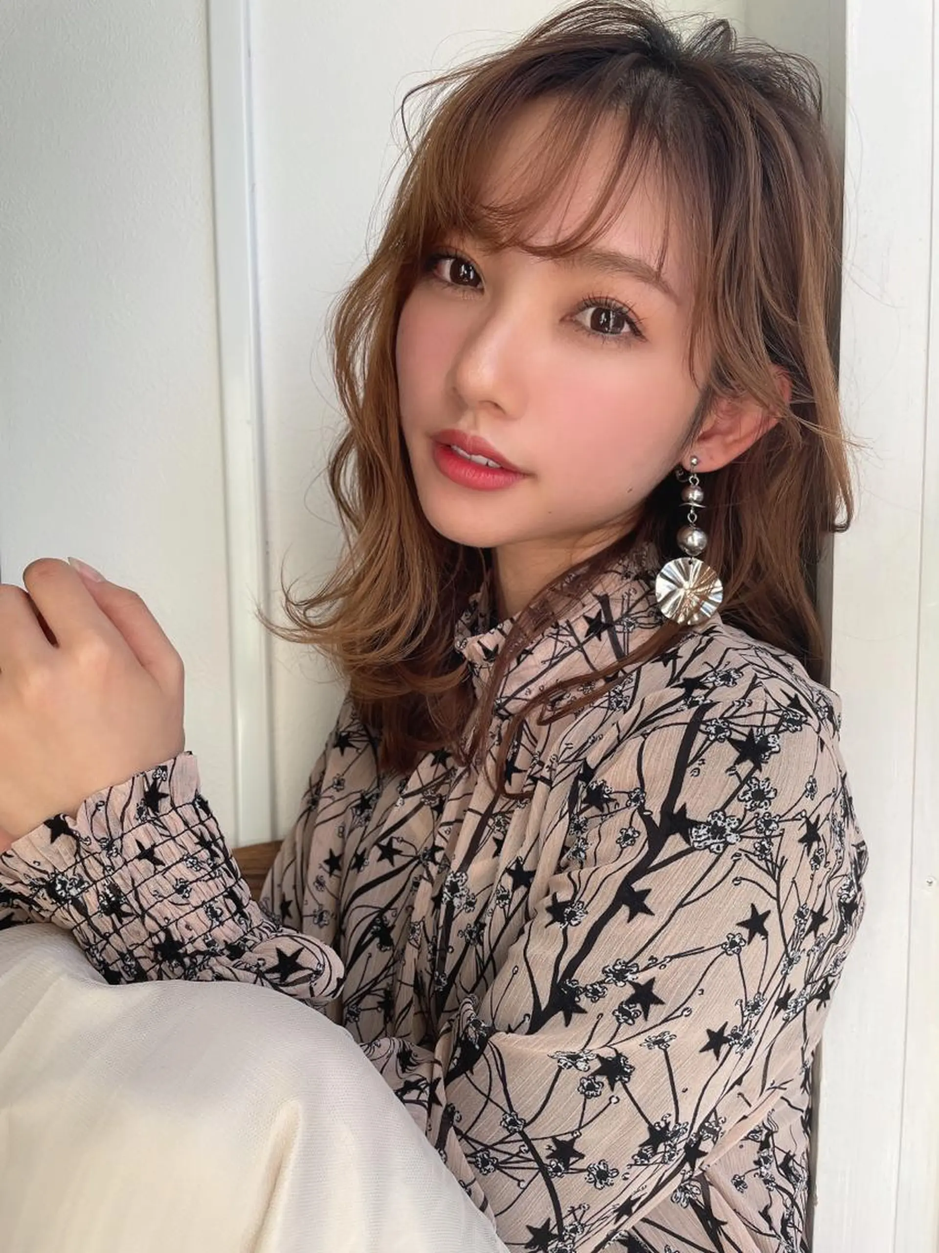 ミディアム ヘアアレンジ omocha hair salon所属・大嶋 伸吾のヘアスタイル