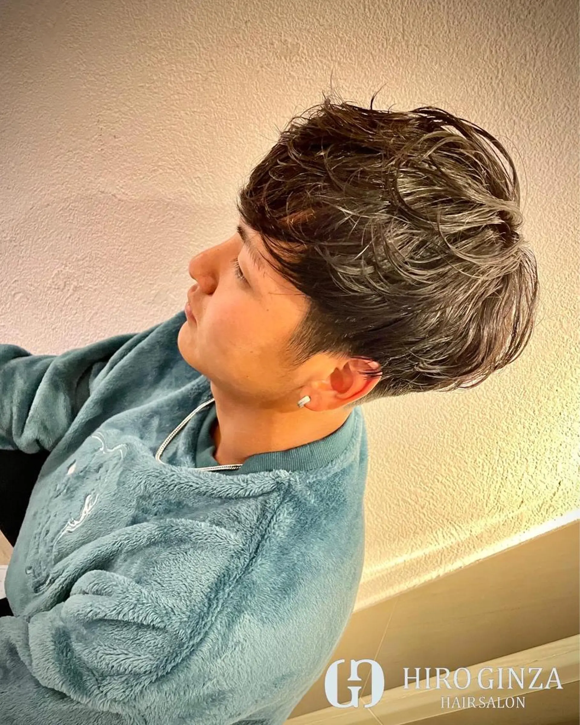 ミディアム パーマ メンズ 中越 仁一郎のヘアスタイル