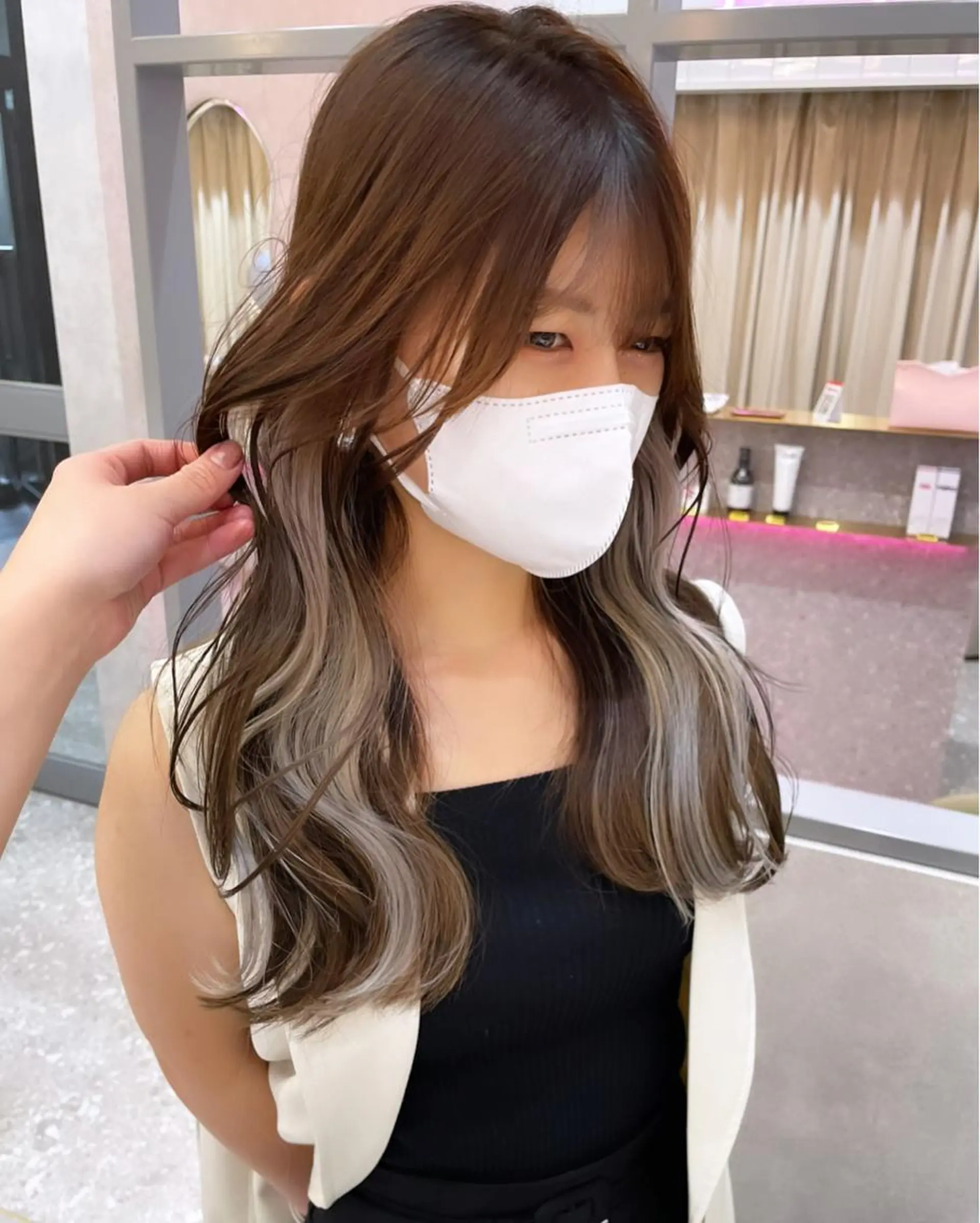 カラー rina／ベージュ ワンホン/韓国ヘアのヘアスタイル