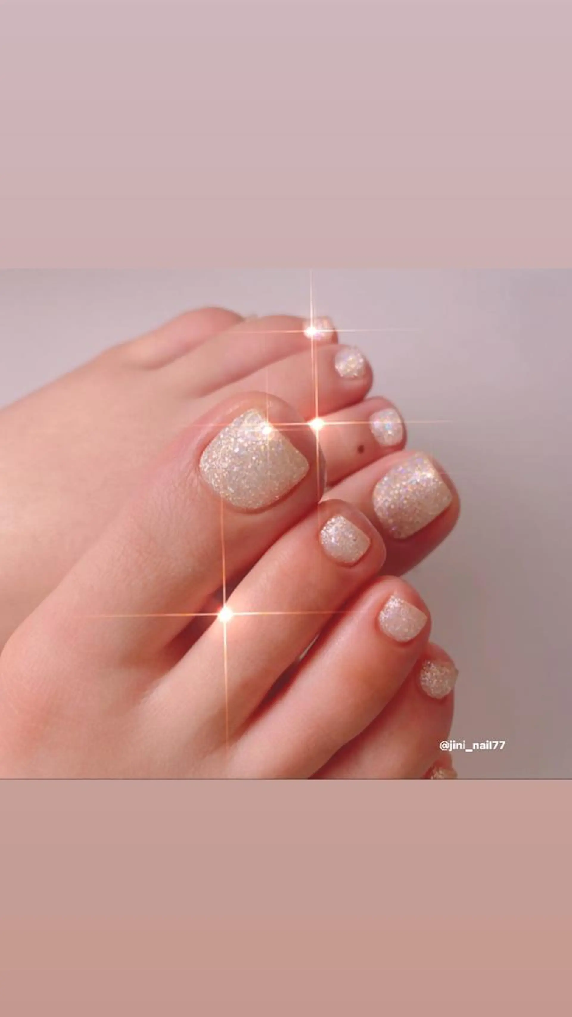 ネイル JINI NAIL所属・ジニ ネイルのネイルデザイン