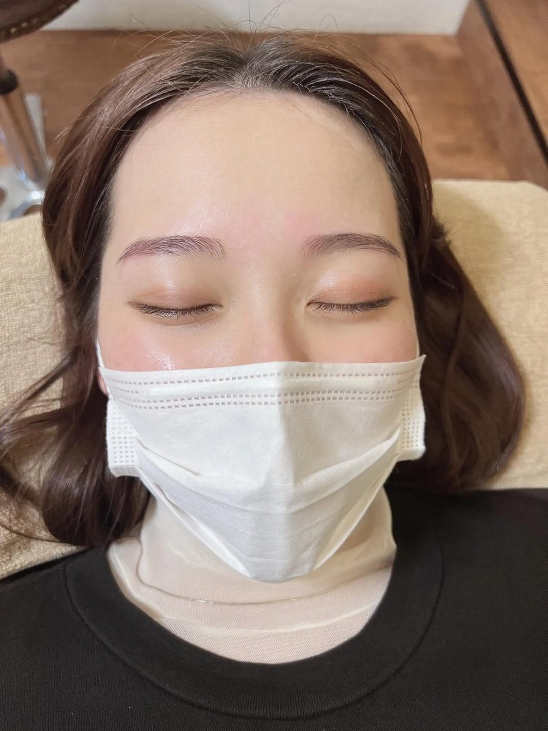 アイブロウ 眉毛ワックス脱毛 comodo所属・美崎 美乃のマツエク・マツパデザイン