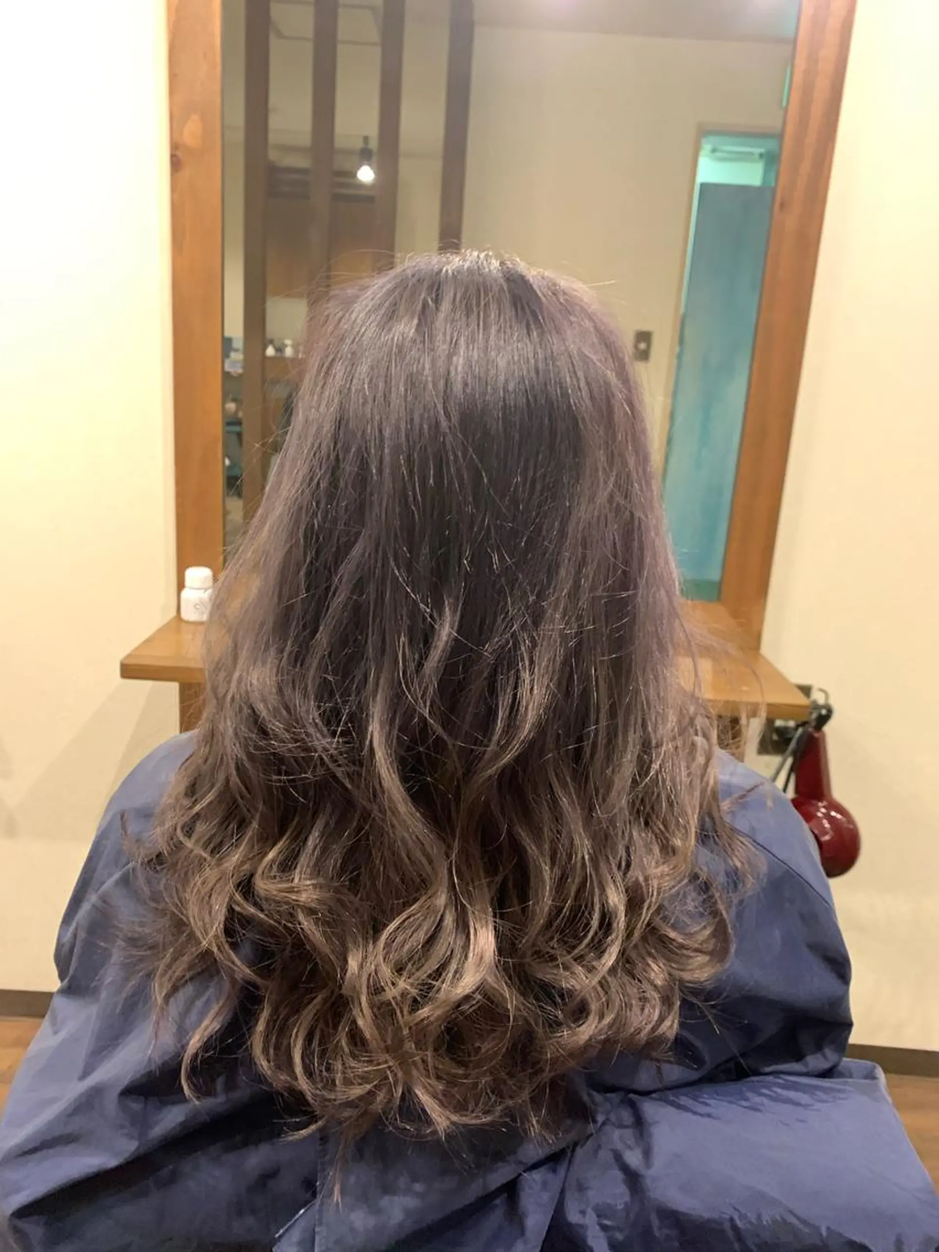 カラー アッシュ ブリーチ ラベンダーカラー ラベンダーアッシュ LUCIA所属・透明感カラー/ブリー チ無し/瀧田恭平のヘアスタイル