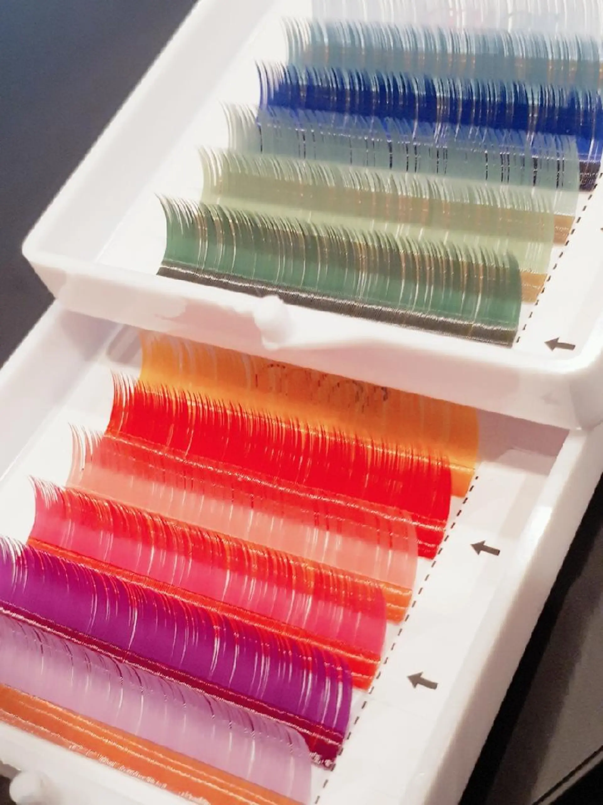 マツエク・マツパ 💜bora .のネイルデザイン