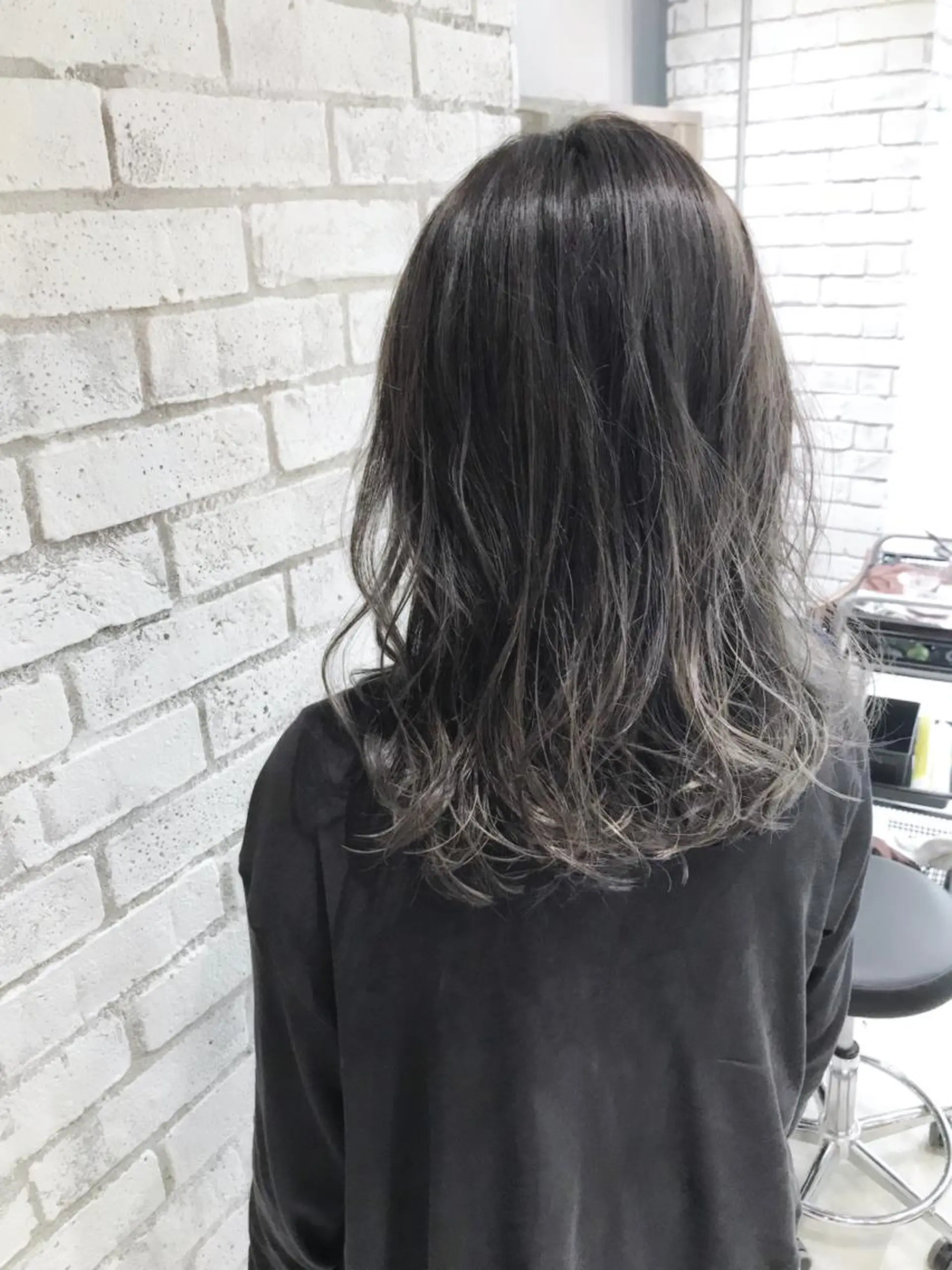 ロング カラー パーマ ヘアアレンジ メンズ キッズ ネイル マツエク・マツパ ヘアカラー バレイヤージュ/ 髪質改善/渡邉悟🌱のヘアスタイル