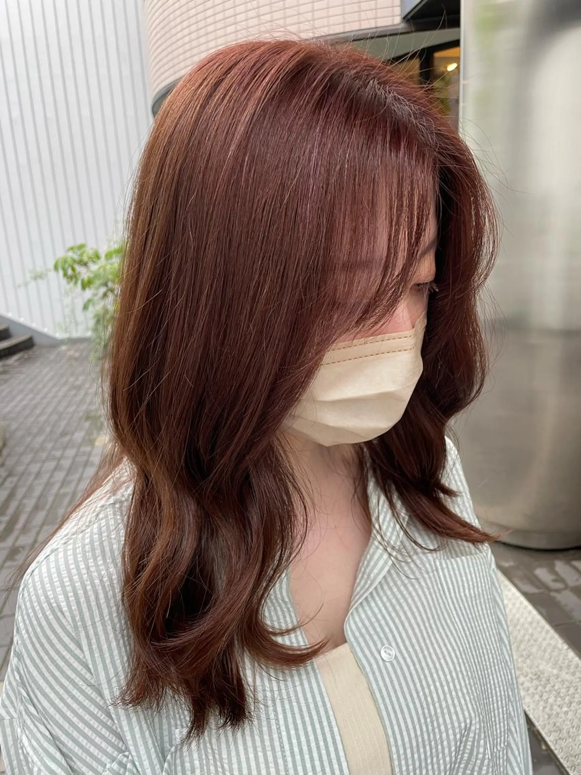 セミロング カラー ブラウンカラー ピンクカラー ピンクブラウン TIECHEL所属・韓国ナチュラル・ ベージュ/落合夏希のヘアスタイル