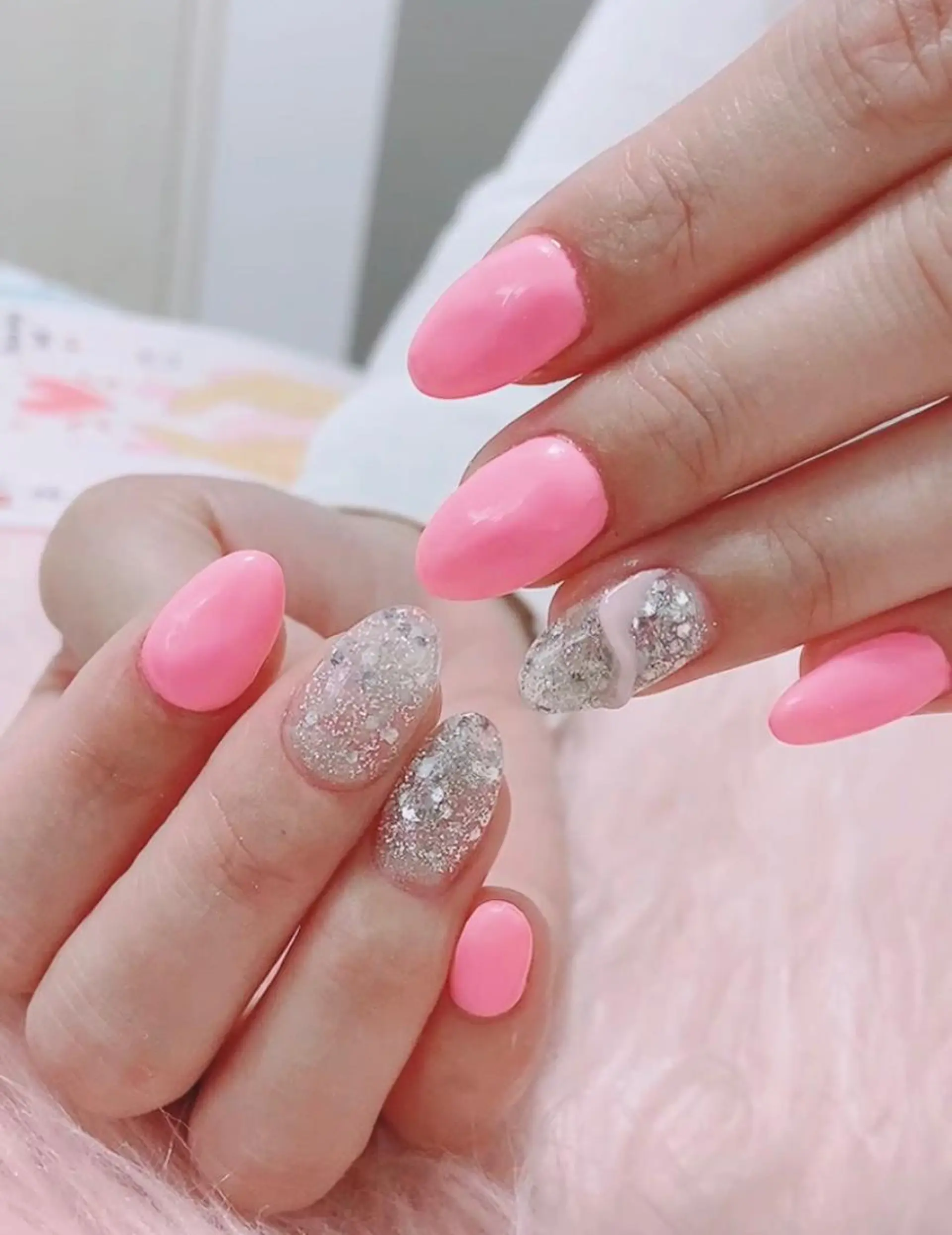 ネイル キラキラネイル ワンカラーネイル HandSnail自宅サロン所属・HandSnail 座間自宅ネイルサロンのネイルデザイン