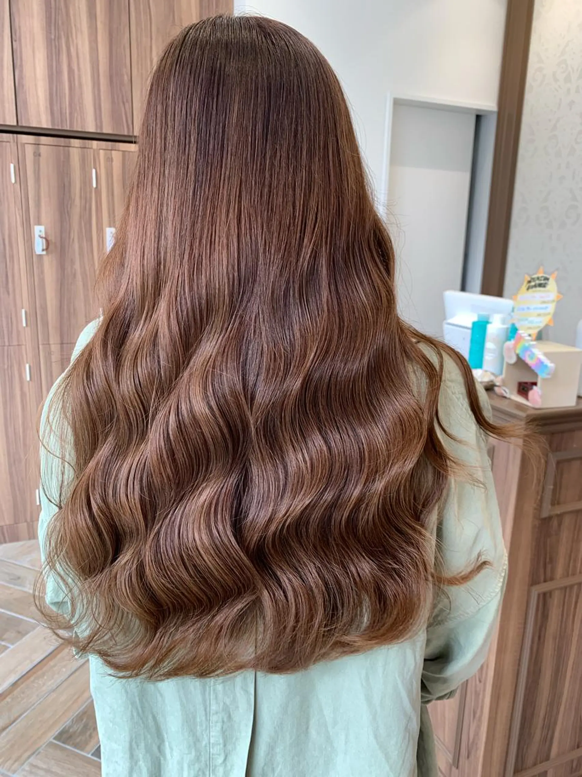 ロング 日野・八王子縮毛矯正 ワタナベリョウマのヘアスタイル