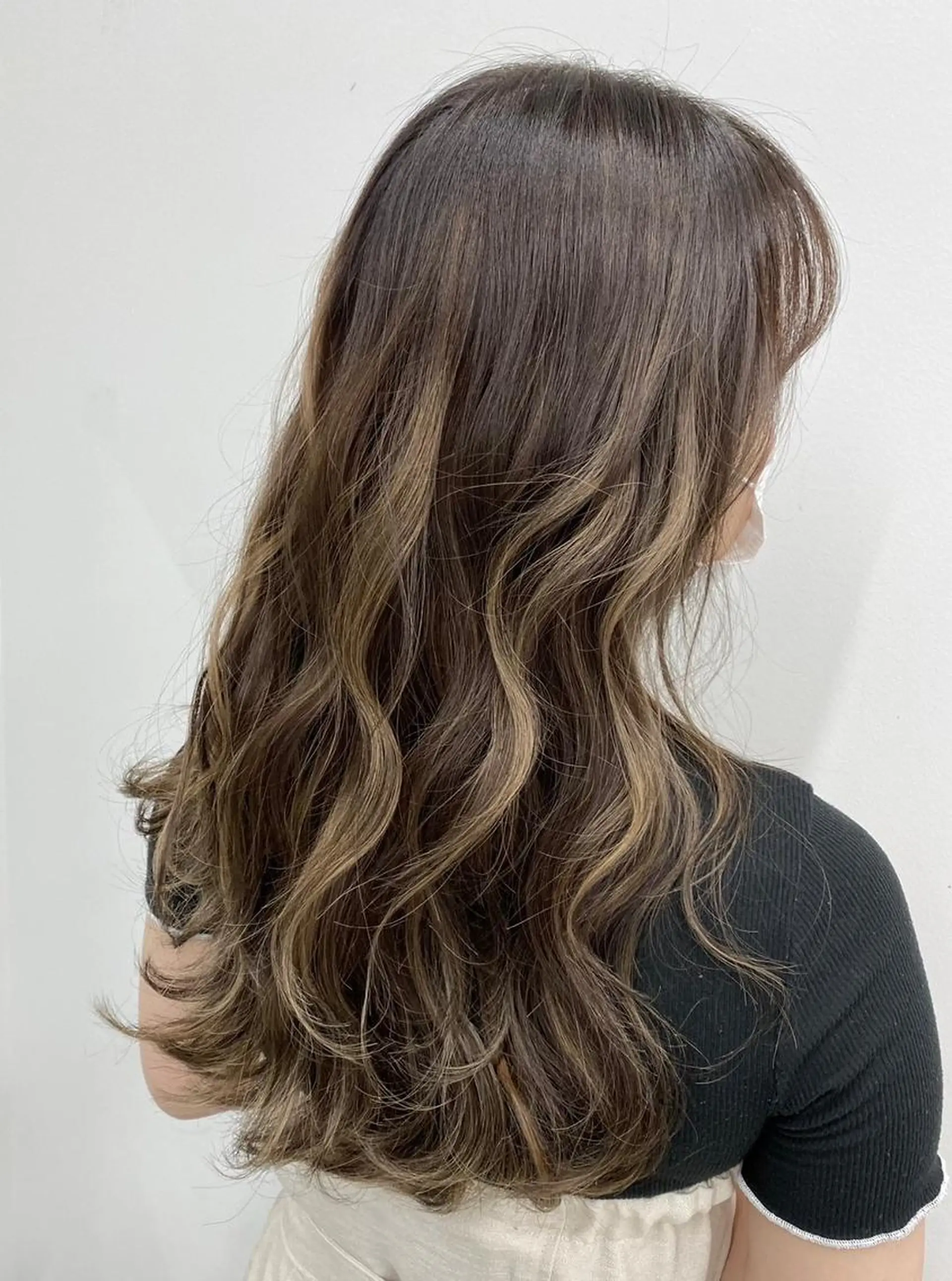 ロング カラー 【公式】amble luxe 中野のヘアスタイル