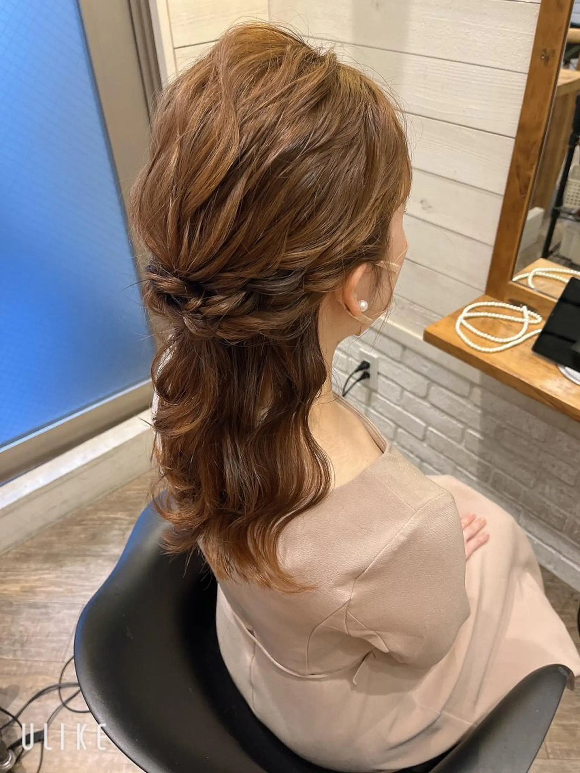 セミロング ヘアアレンジ ⭐️ アユミ⭐️のヘアスタイル