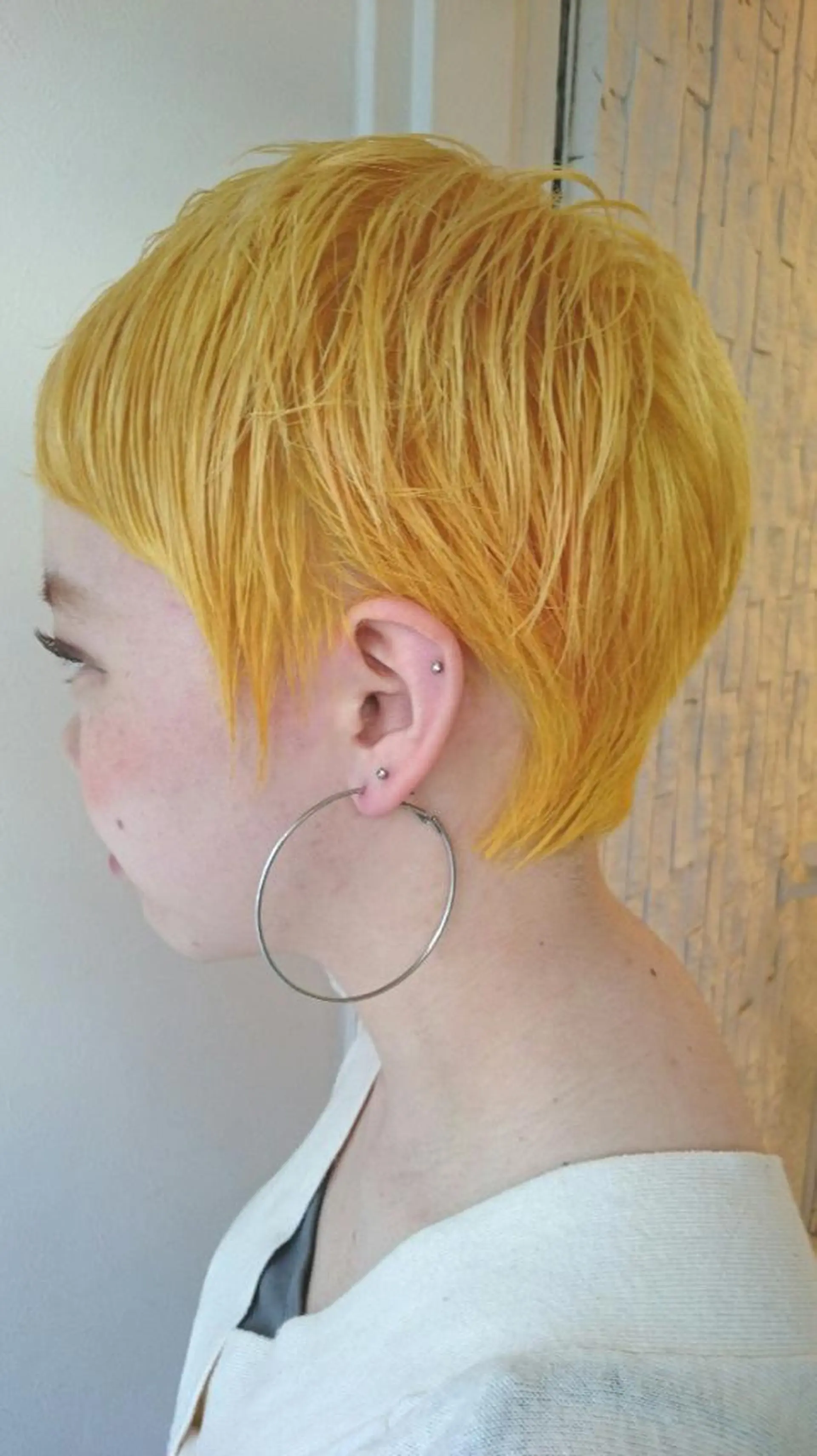 ショート ベリーショート イエローカラー ショートヘア カット ヘアカラー takk design labのヘアスタイル