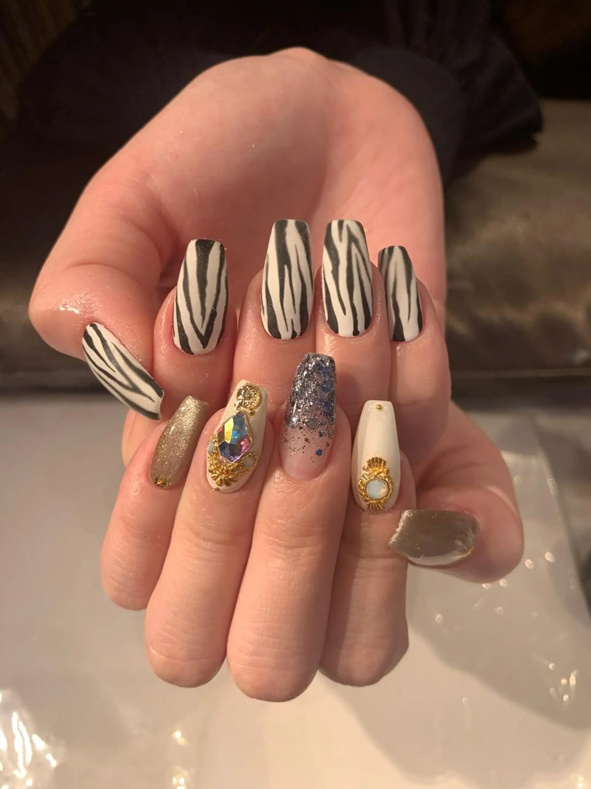 ネイル ハンドネイル chatblanc ♡のネイルデザイン