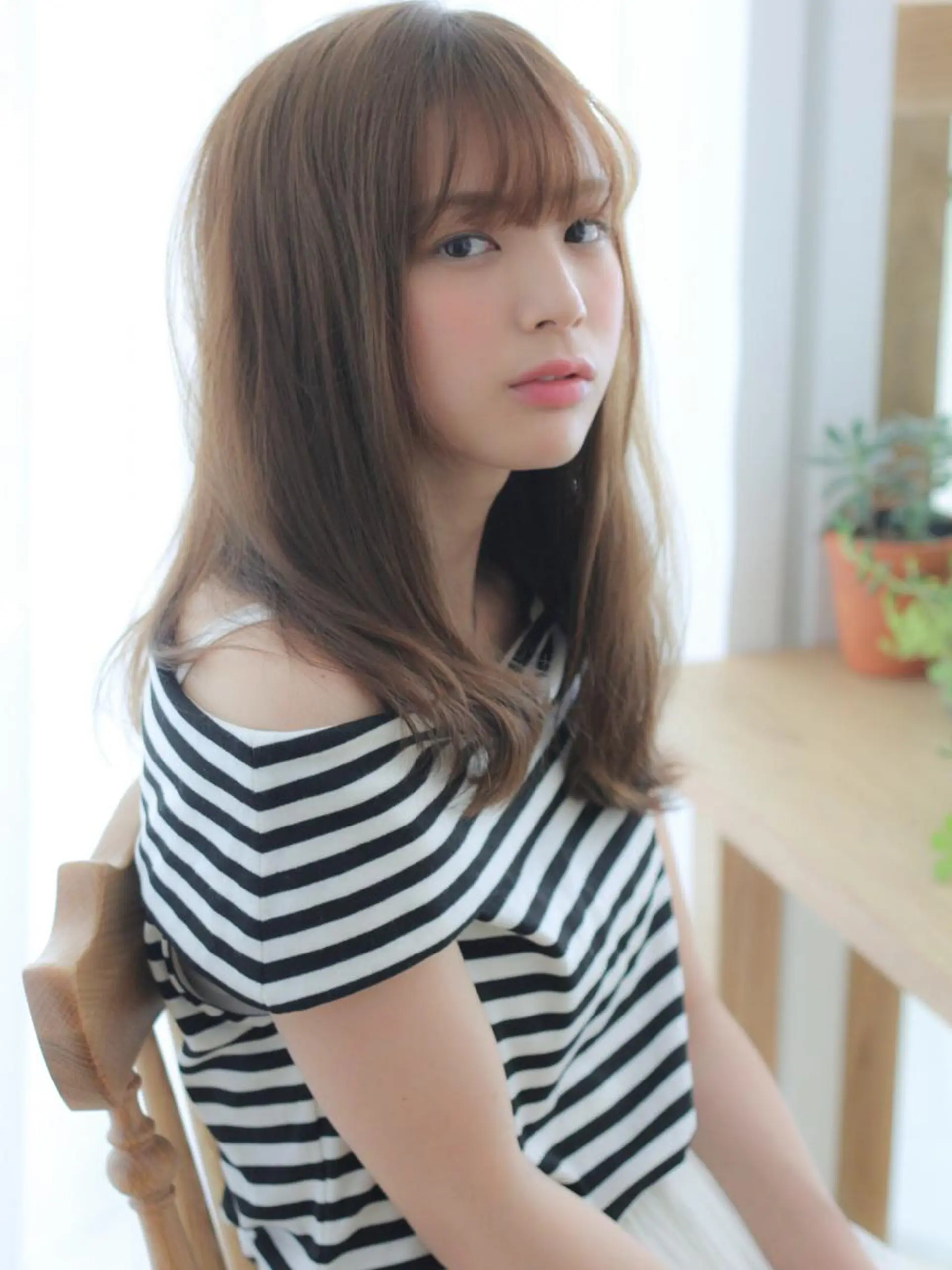 セミロング ロング カラー パーマ アッシュ 透明感カラー カット 縮毛矯正 トリートメント VIVIE【ヴィヴィ】所属・髪質改善/韓国風 レイヤー/田村祐樹のヘアスタイル