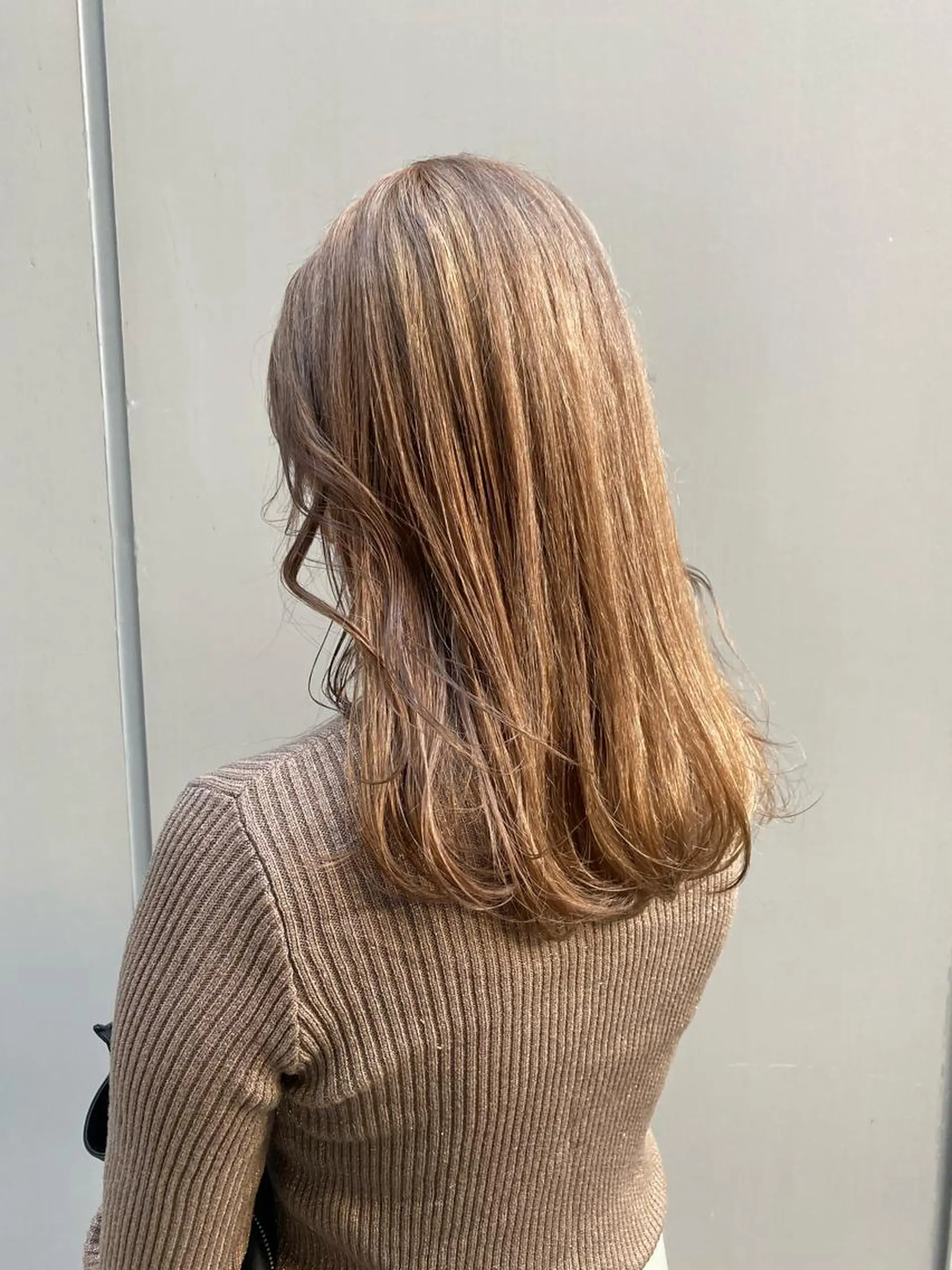 セミロング カラー ヘアカラー 🤍柔らかhair 🤍Kazu 🐩のヘアスタイル