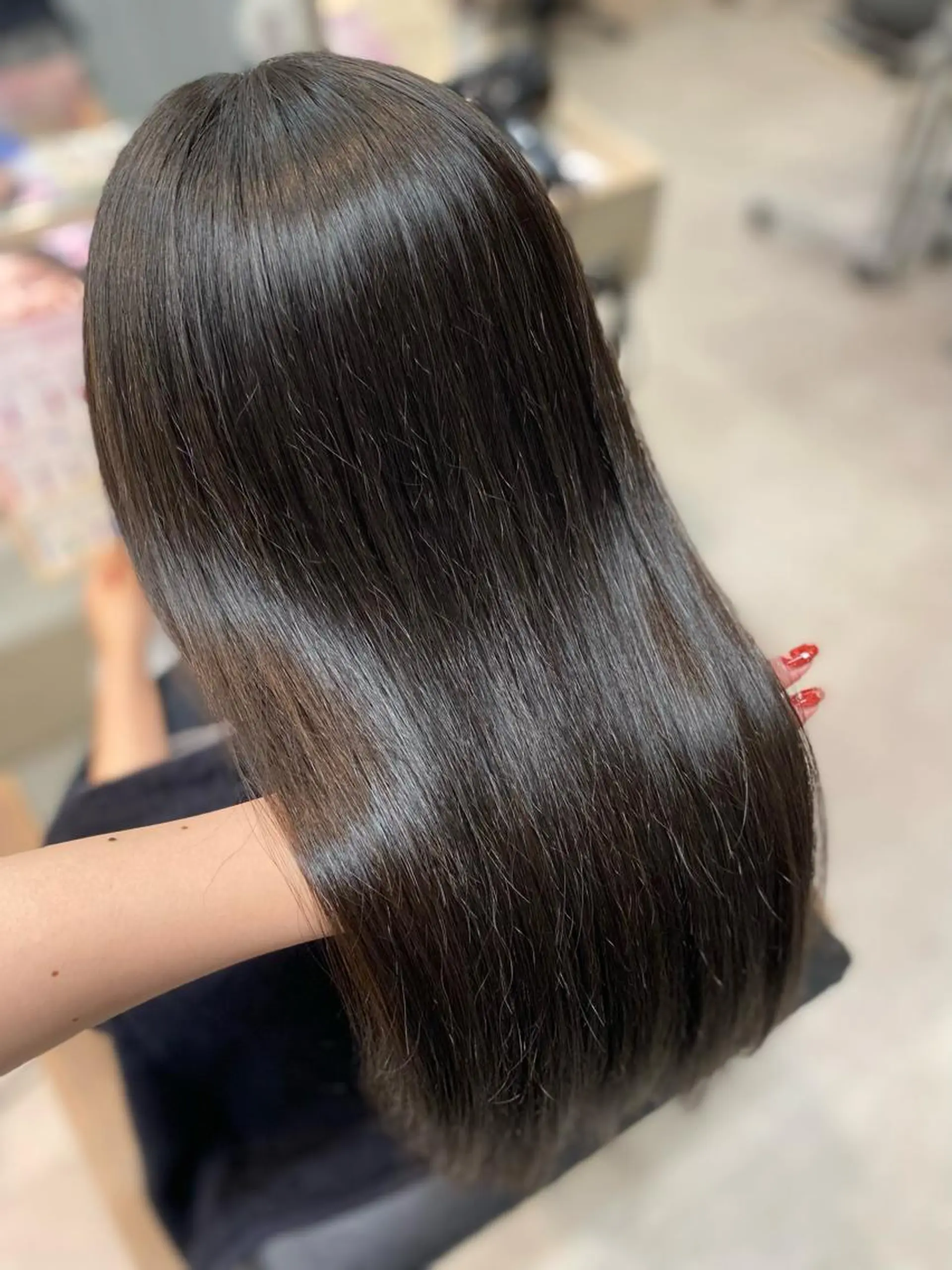 ロング Misaki ║ツヤカラーのヘアスタイル