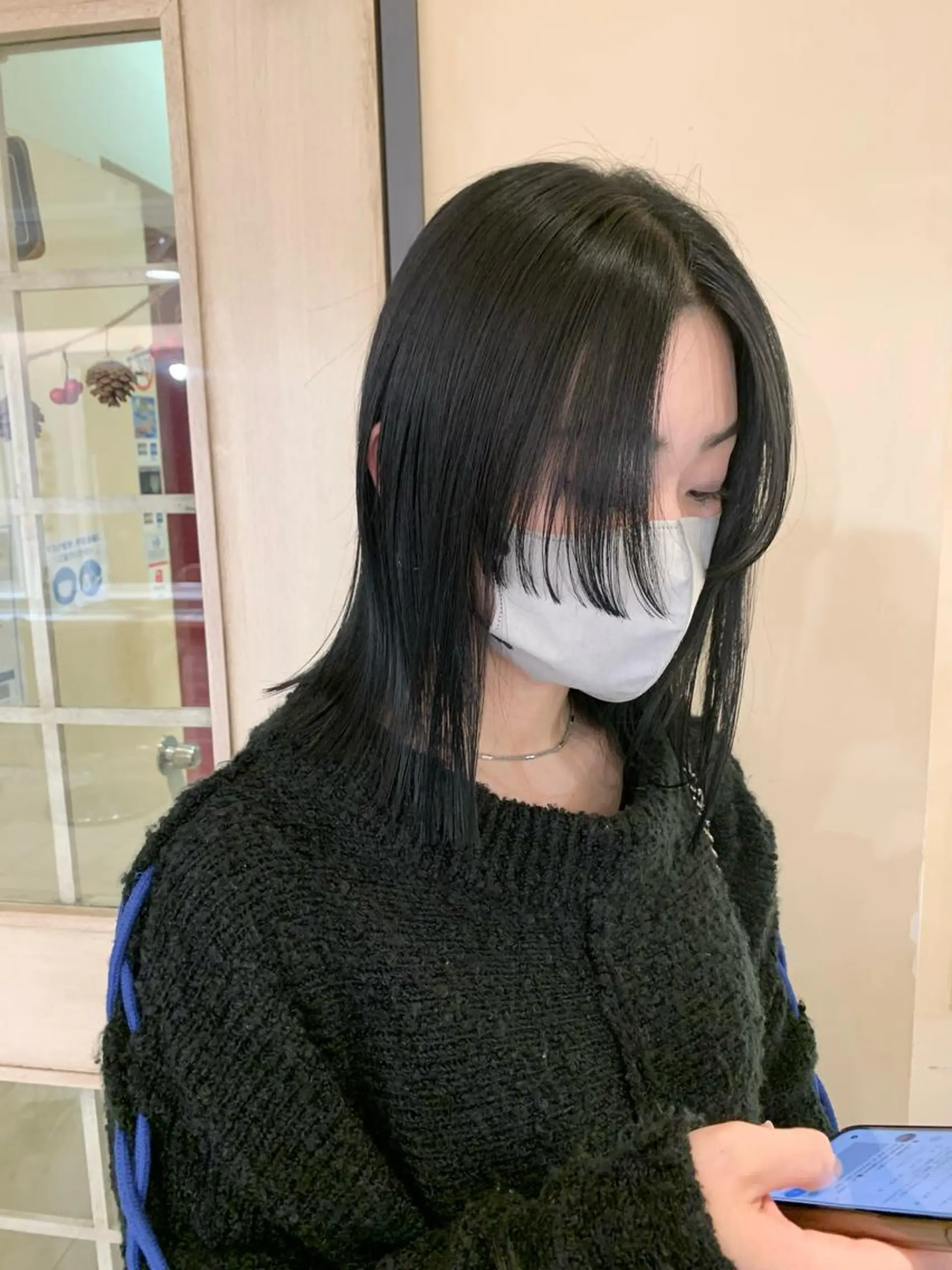 ロング カラー パーマ ヘアアレンジ メンズ キッズ ネイル マツエク・マツパ アイブロウ 成人式 切りっぱなしボブ ショートボブ 子どものヘアアレンジ メンズブリーチ ヘアカラー 🦕ウルフカット 🦕akihoのヘアスタイル