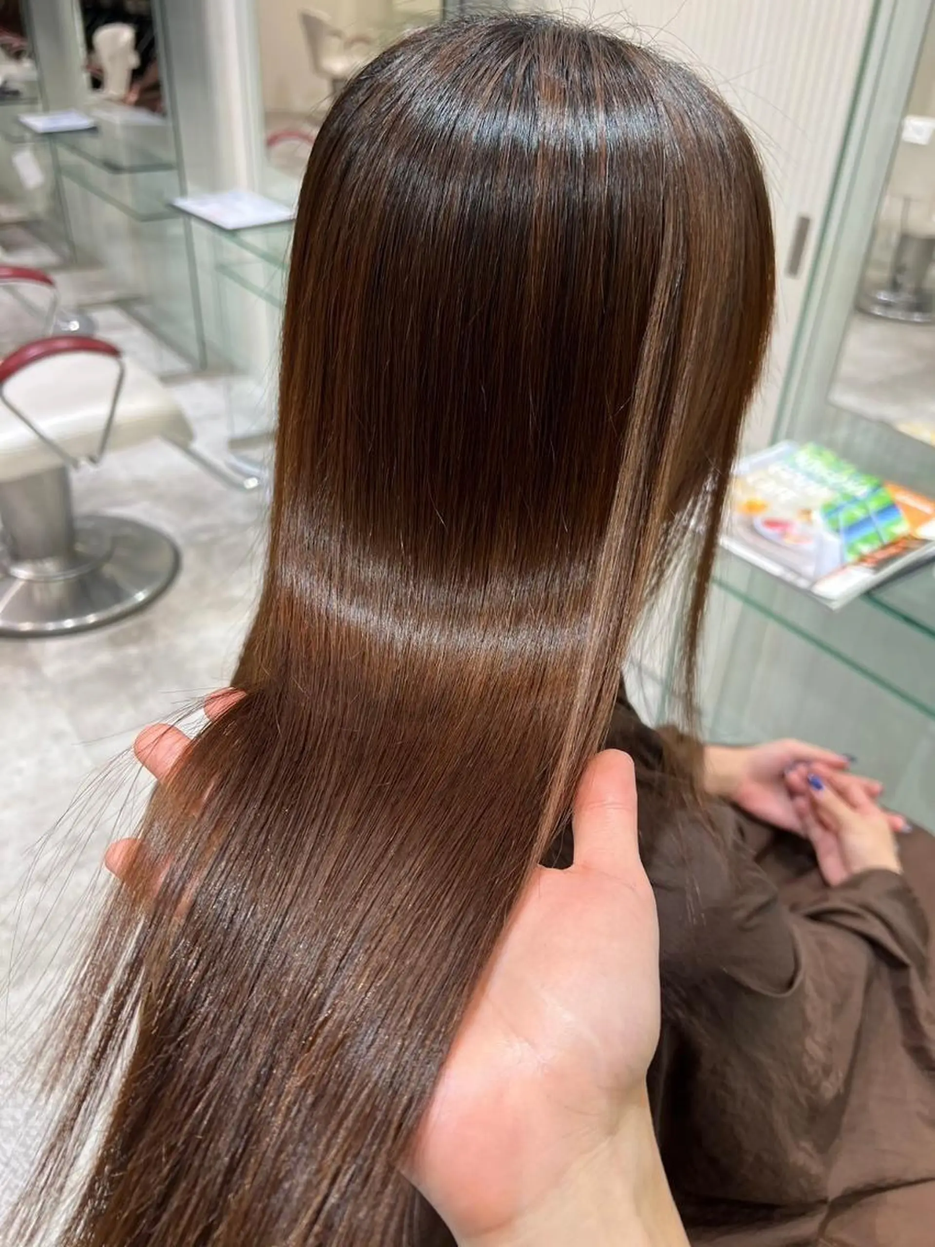 ロング 大川 有香のヘアスタイル