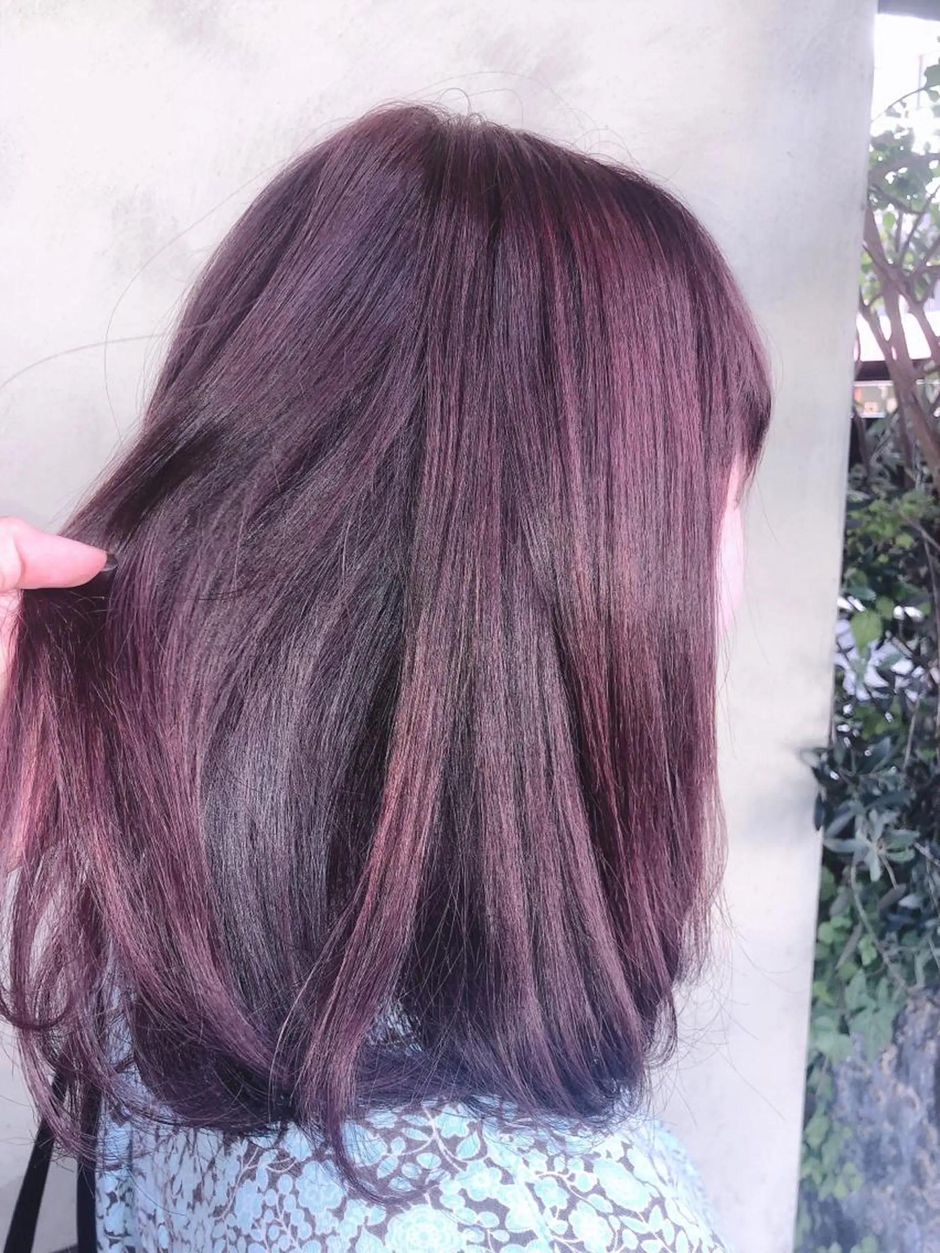 ミディアム カラー 🧸プルエクステ❤︎ ネイルKAO🧸のヘアスタイル