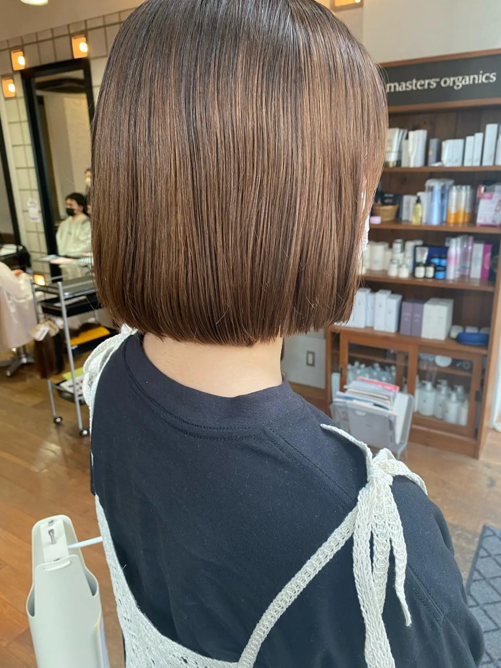 ミディアム パーマ ミディアムパーマ ストレートパーマ 塩澤 榛奈のヘアスタイル