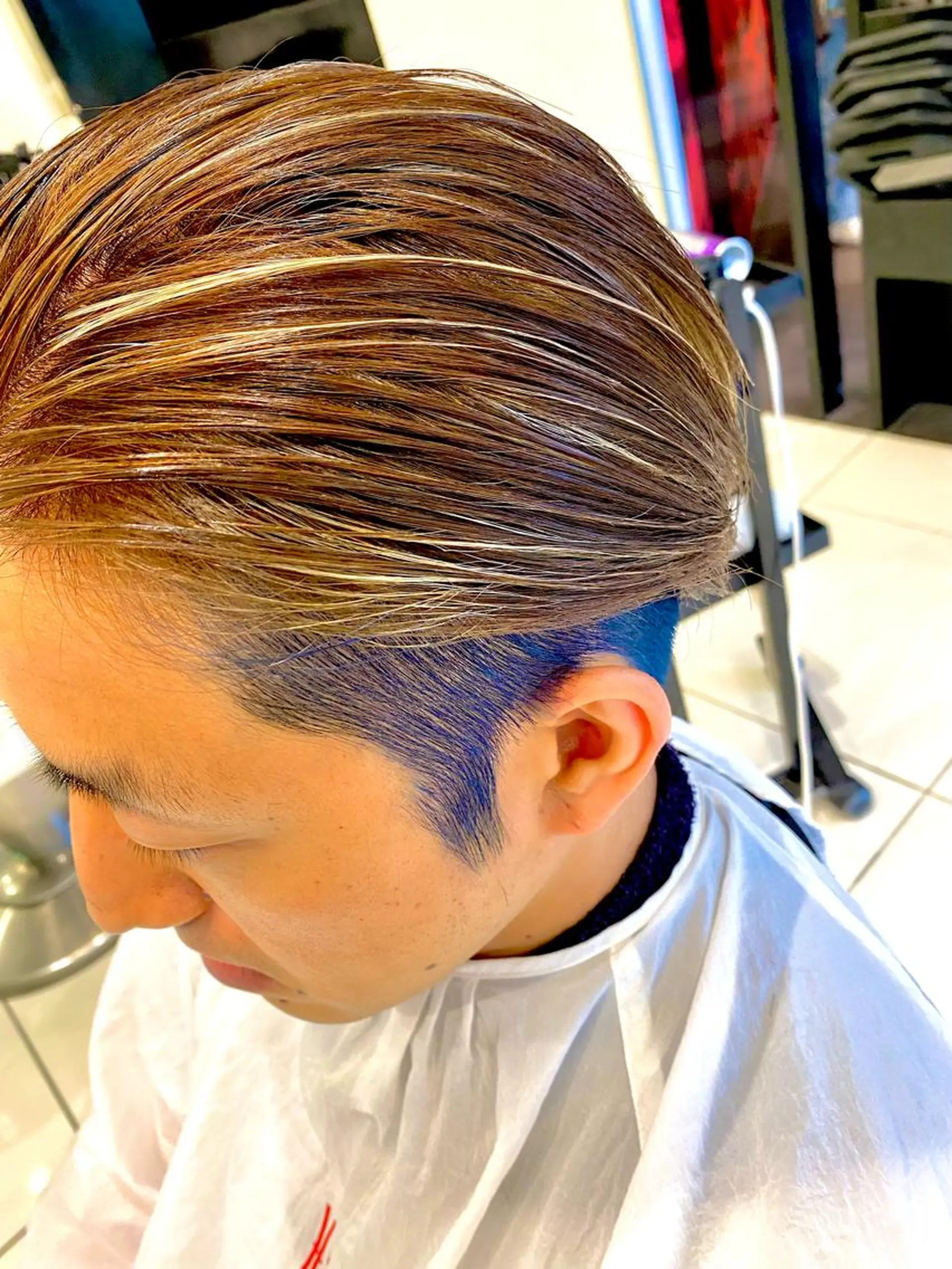 ショート カラー メンズ メンズハイライト ハイライトカラー ハイライト 鈴木 颯介のヘアスタイル