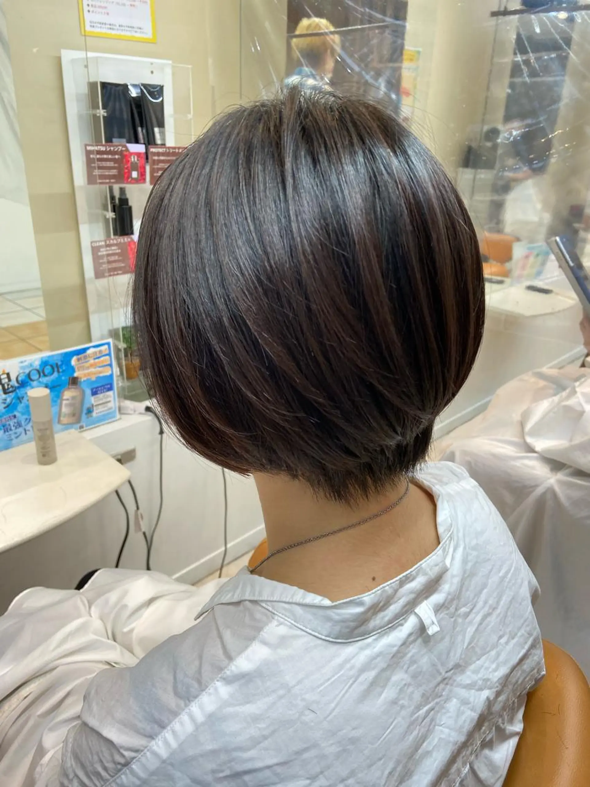 ショート ⭐️レイヤーカット 大人気　三澤康司⭐️のヘアスタイル