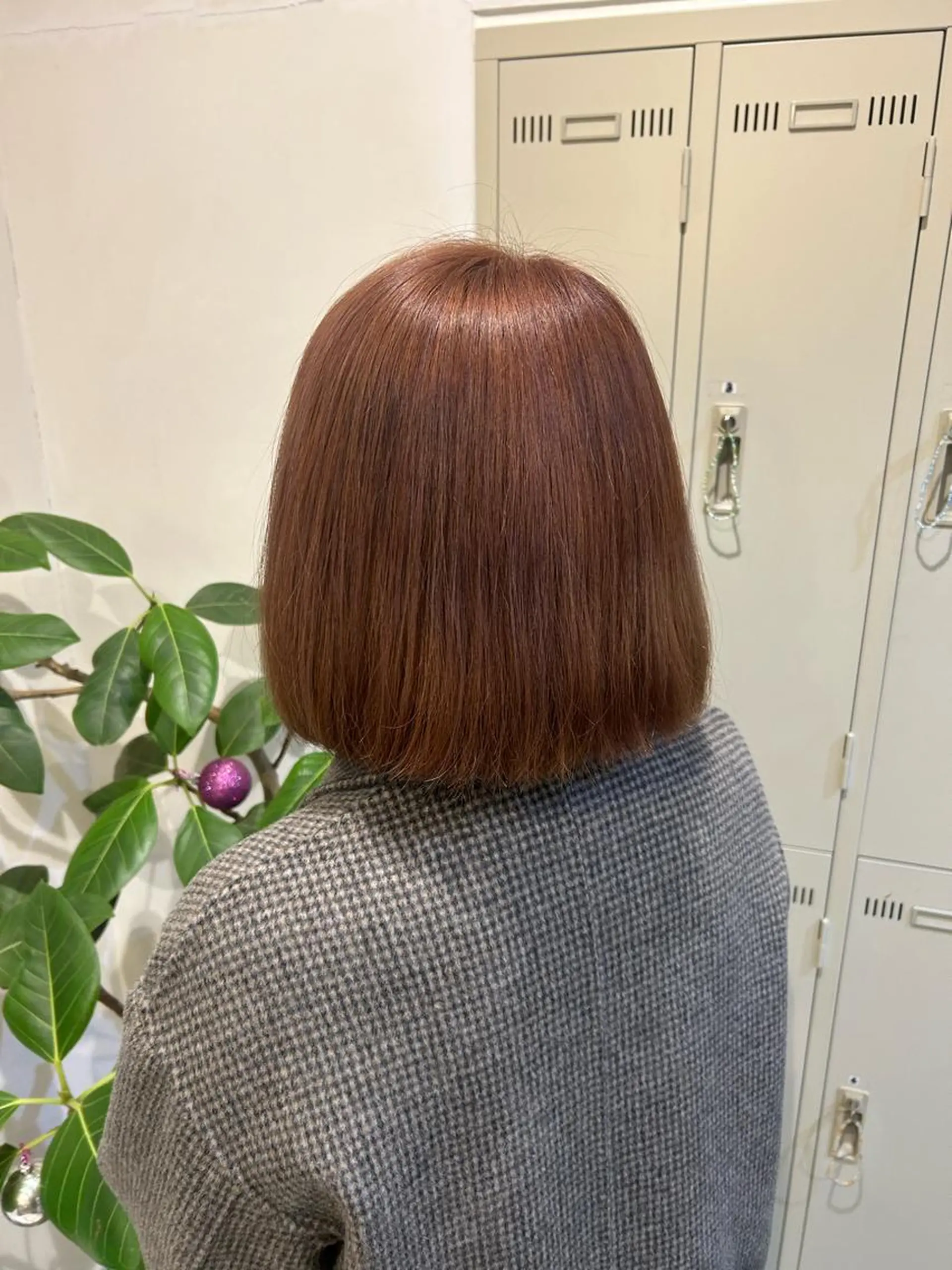 ミディアム カラー カツキ/GARTE 代官山のヘアスタイル