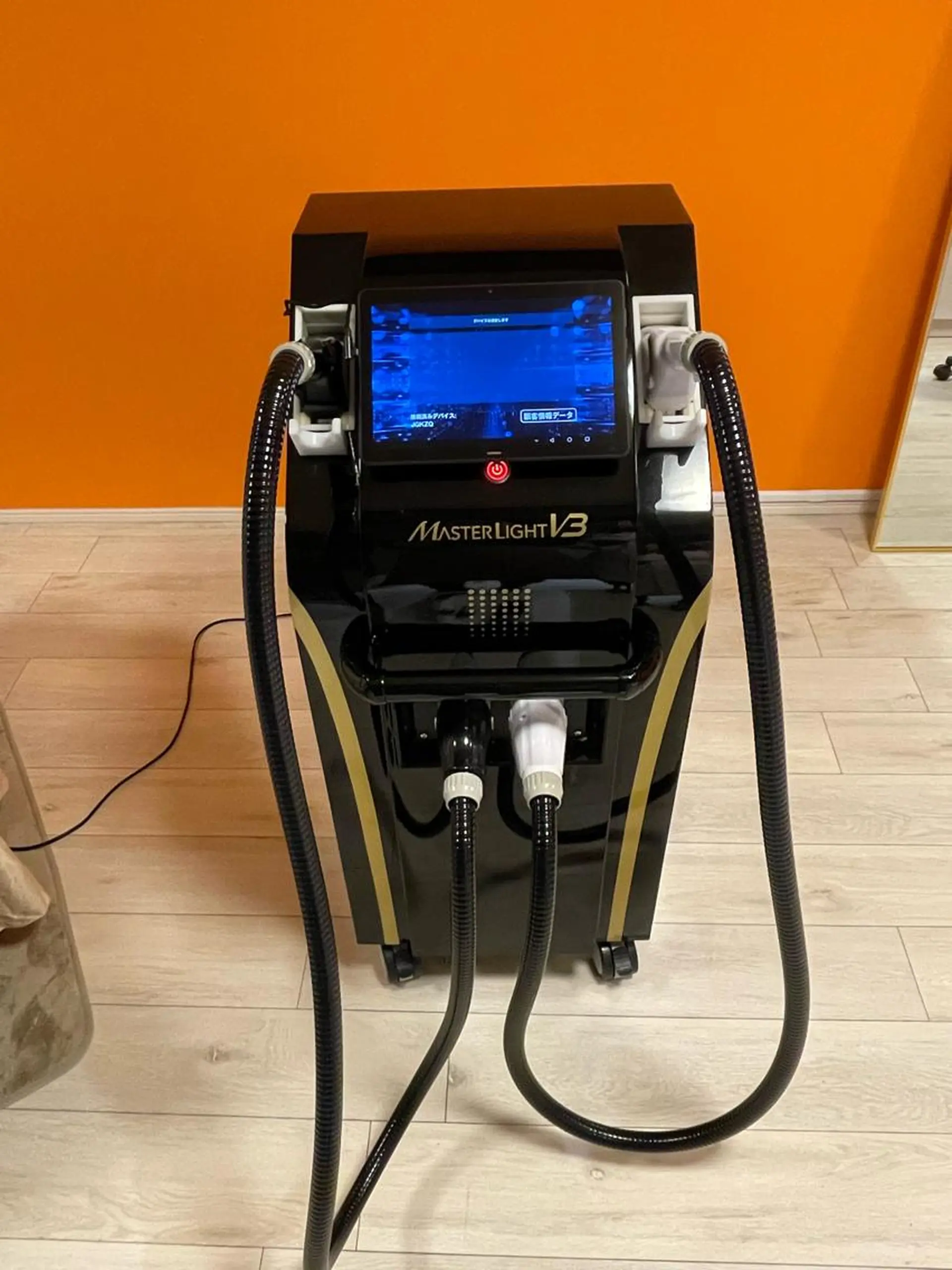 calimelo所属・calimero 美肌脱毛サロンの眉毛・アイブロウイメージ