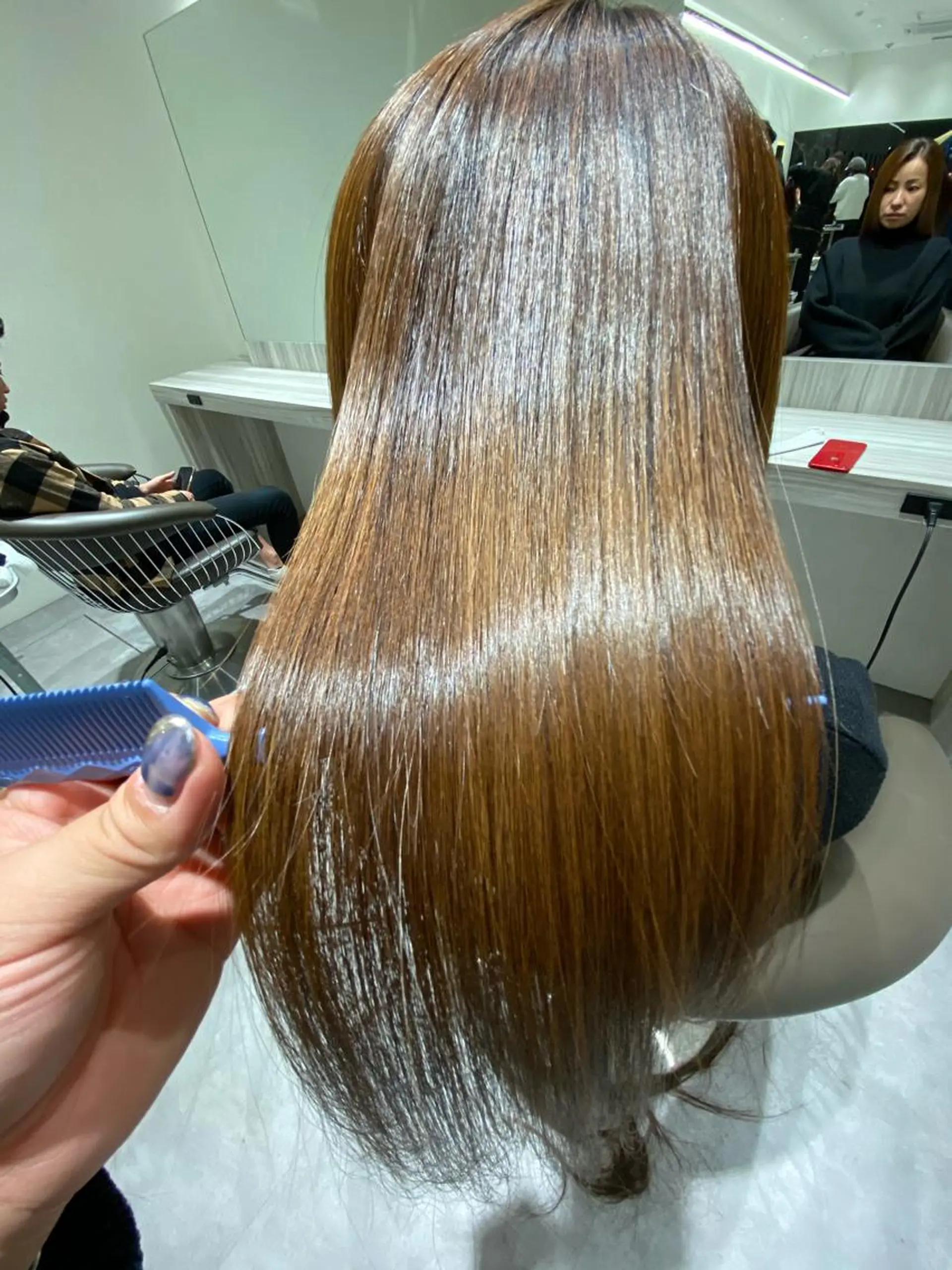 ロング ムトウセイマ/艶髪 /艶ケアWブリーチのヘアスタイル