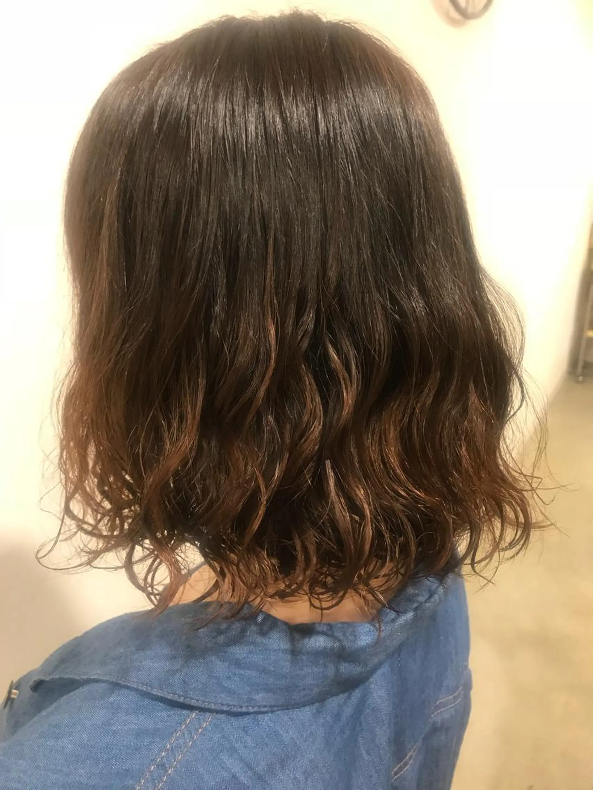 ミディアム パーマ 暖色カラー🍊 ボブ🌿顔周りcutのヘアスタイル