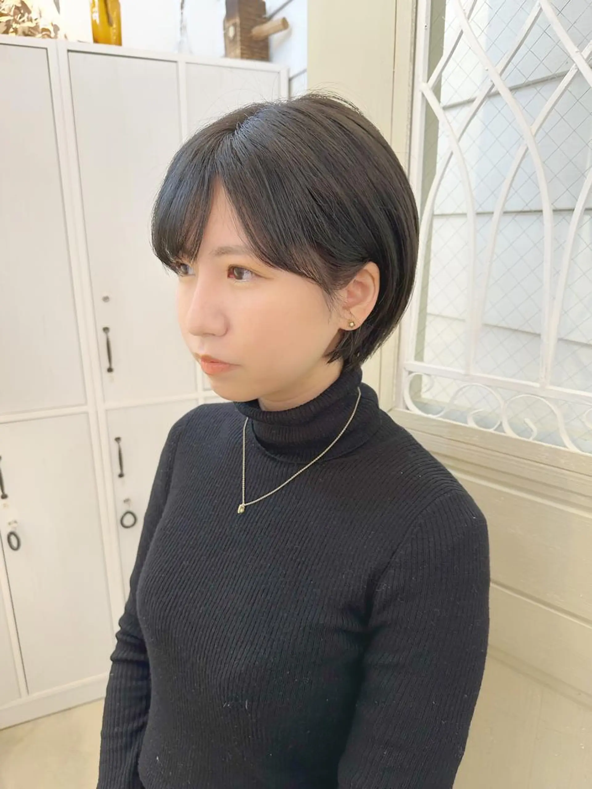 ショート カラー ショートボブ ショートレイヤー ハンサムショート ブリーチ グレージュ newline銀座所属・銀座ショート/ 大人ショート/金子涼のヘアスタイル