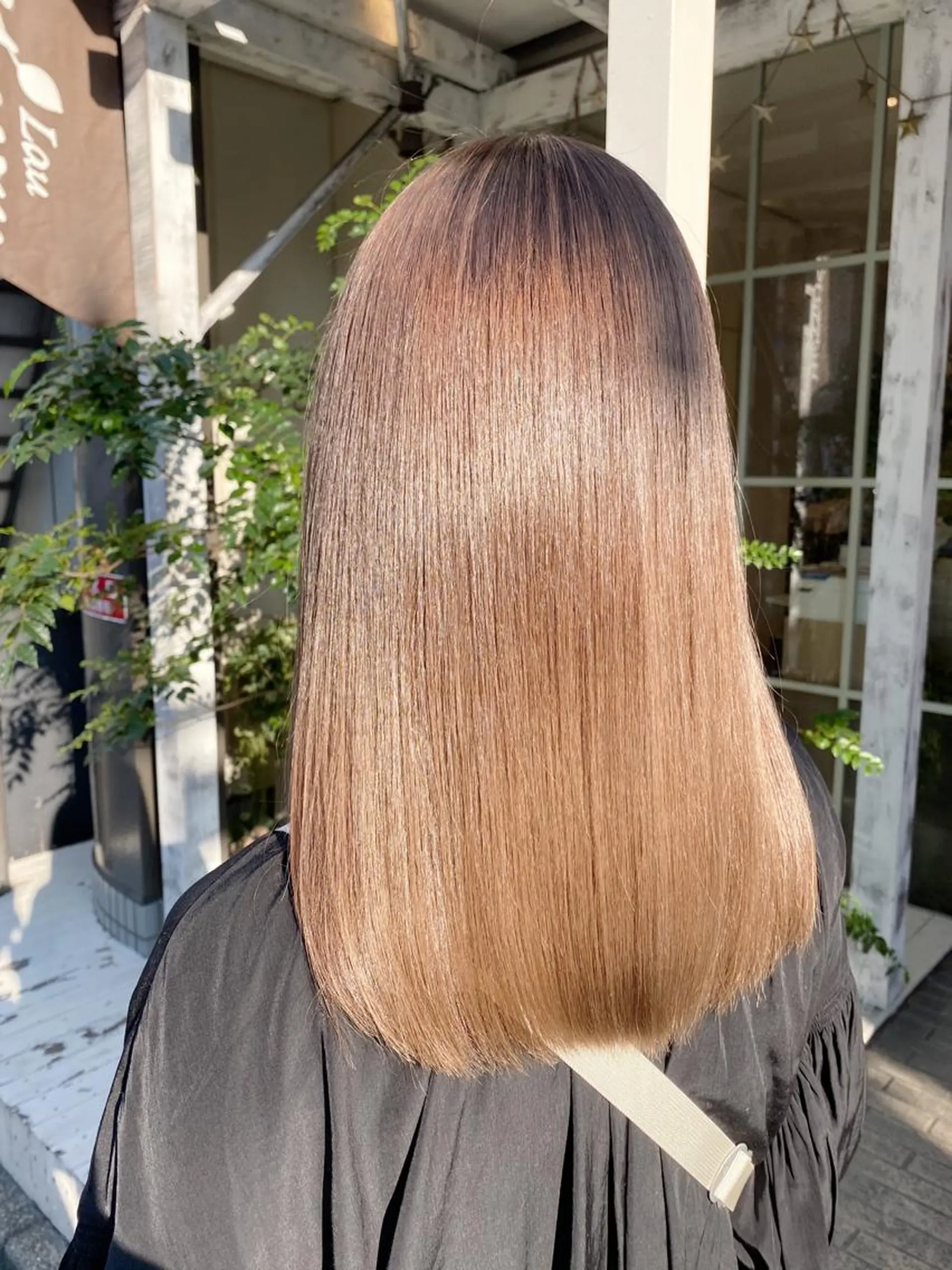 セミロング カラー 縮毛矯正 トリートメント 入江 允のヘアスタイル