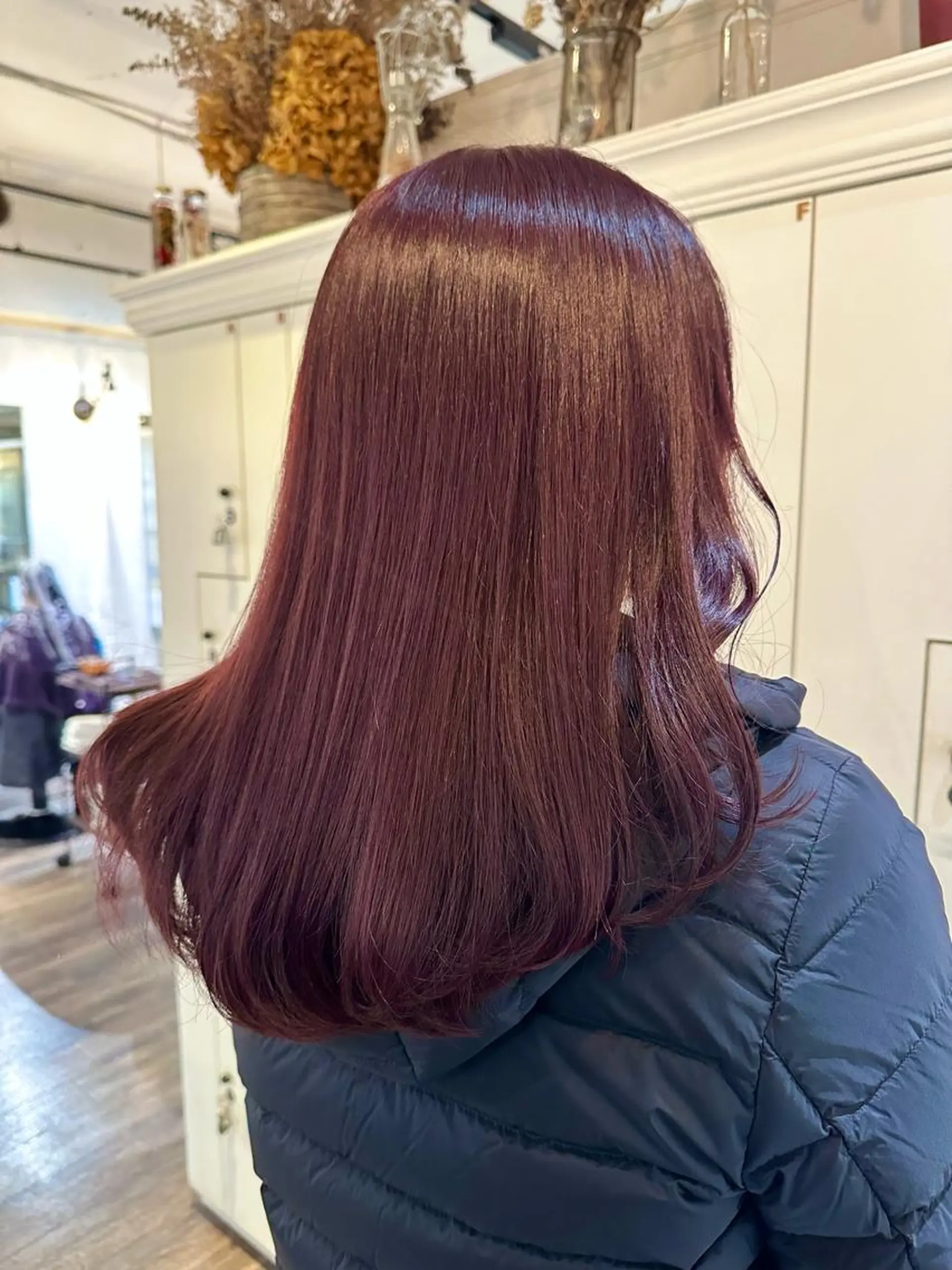 ミディアム カラー カット ヘアカラー 梅田ハイトーン チダ ヒナノのヘアスタイル