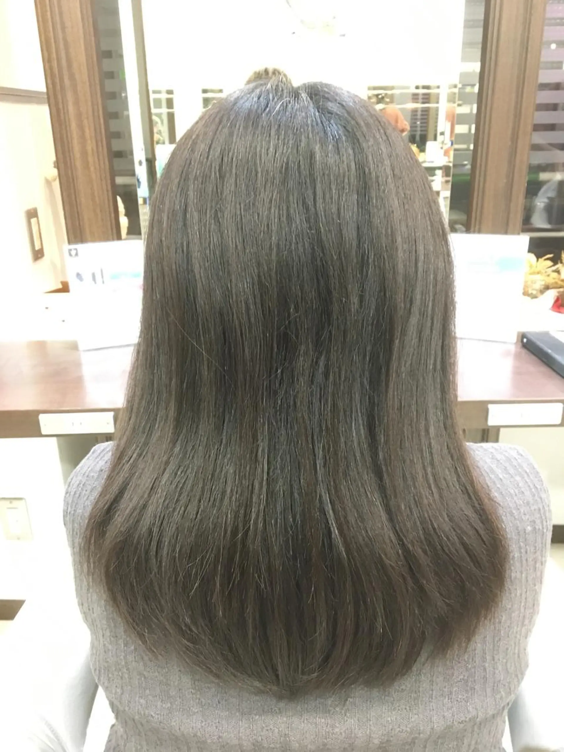 ロング カラー イルミナカラー ヘアカラー 三川 洋樹のヘアスタイル