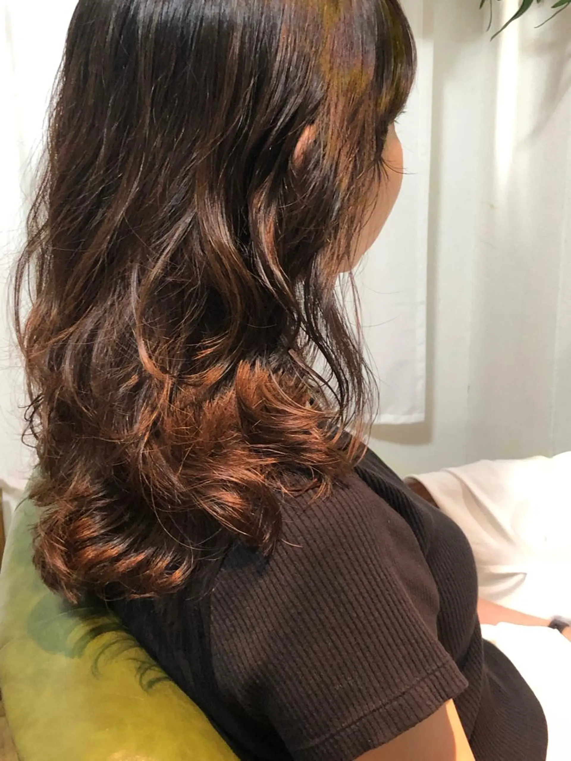 セミロング セミロングパーマ カット パーマ 吉川　ミチオ 【SHIKIO】のヘアスタイル