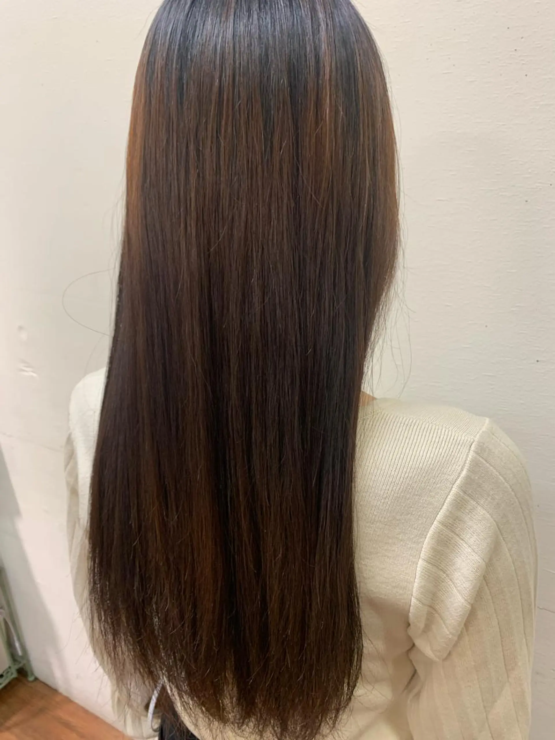 ロング ロング 縮毛矯正 戸丸 絵夢のヘアスタイル