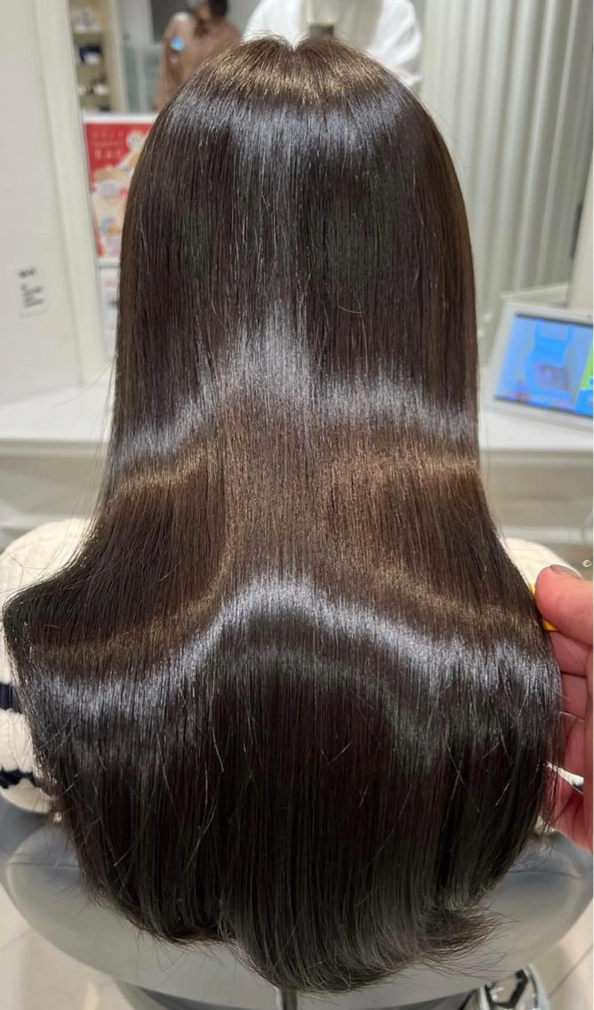 縮毛矯正 AIR-Ginza tower所属・江村 璃久のヘアスタイル